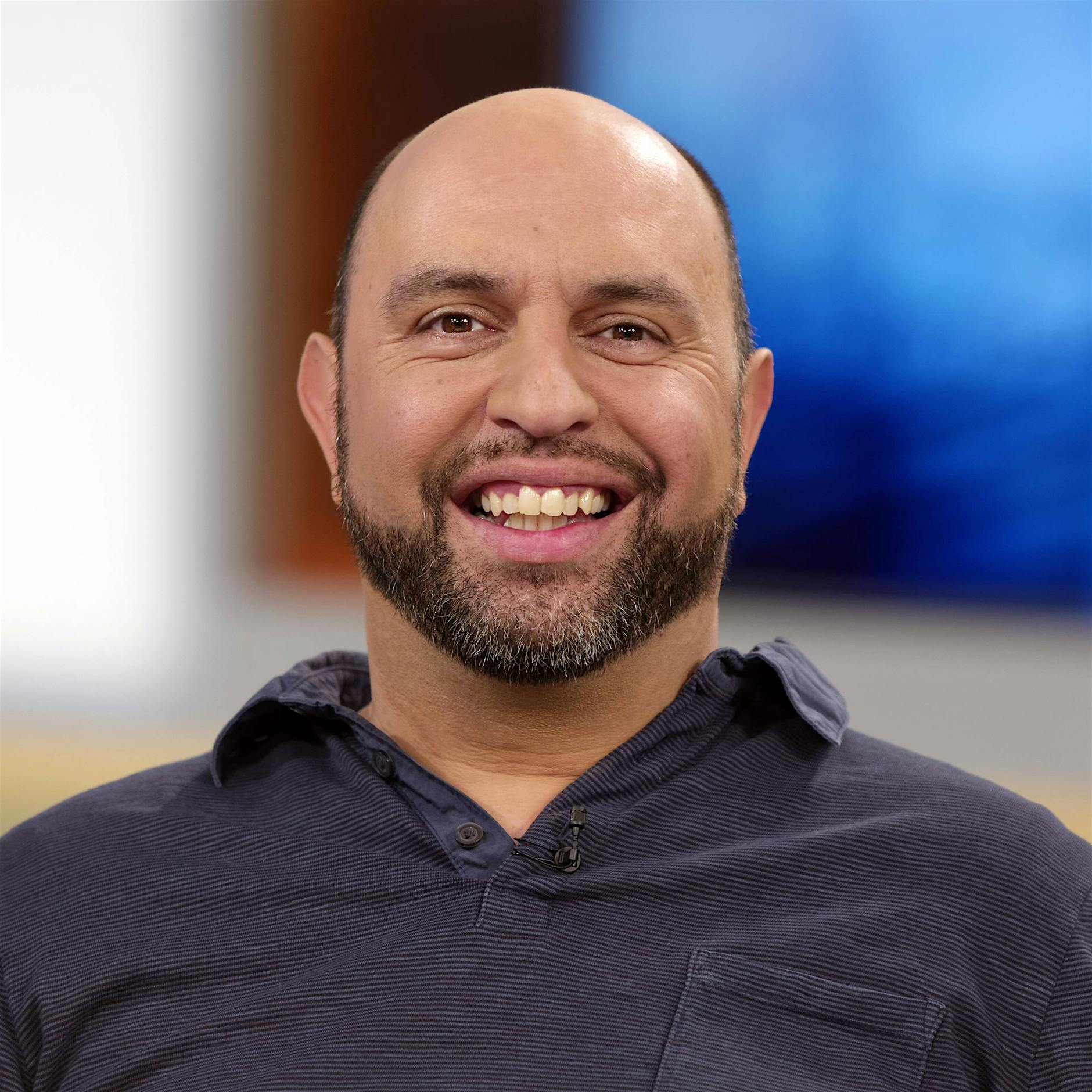 Serdar Somuncu: „Es geht mir am Arsch vorbei, ob das Zigeunerschnitzel heißt“