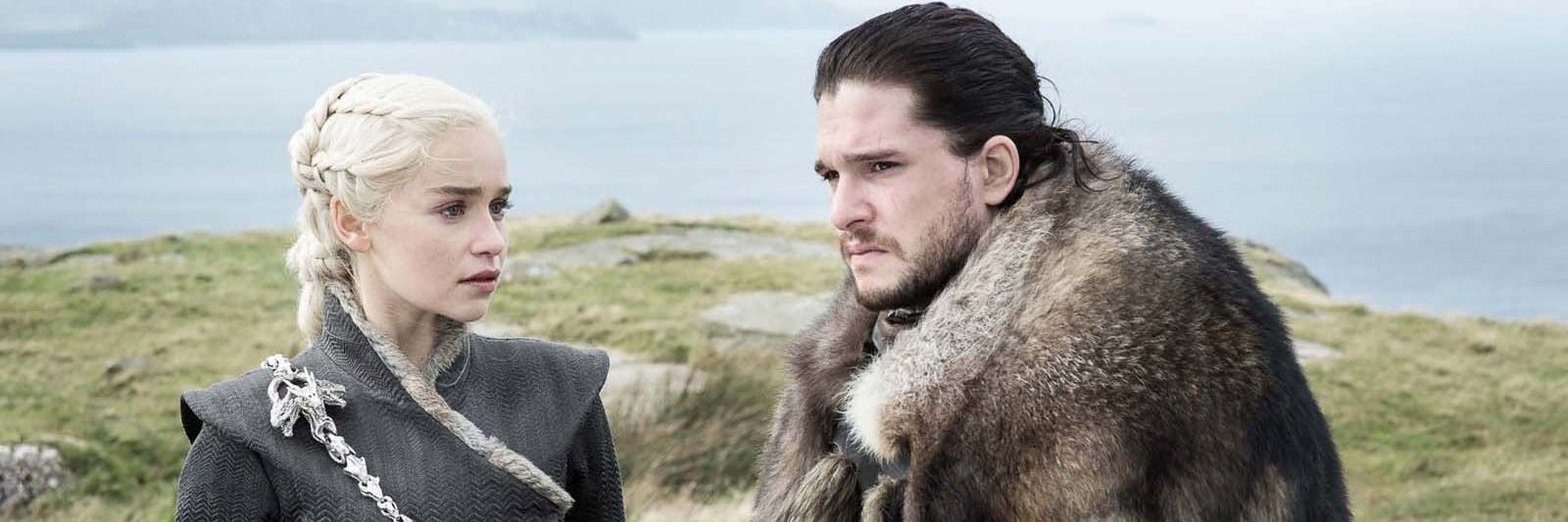 Szene aus „Game of Thrones“: Daenerys Targaryen (Emilia Clarke) und Jon Schnee (Kit Harrington).<br>