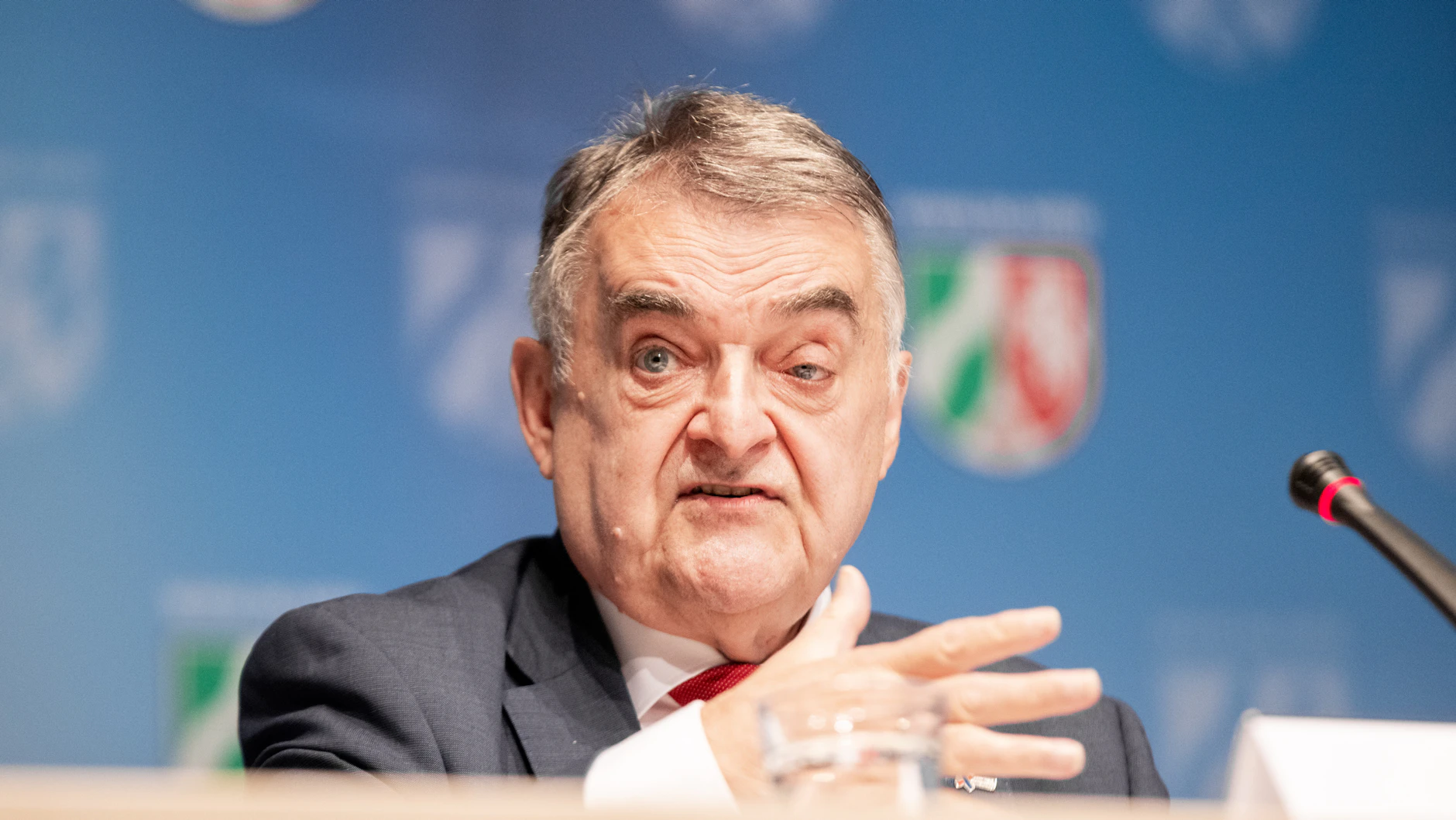 Für NRW-Innenminister Herbert Reul (CDU) ist das Ausmaß des Skandals noch nicht absehbar.