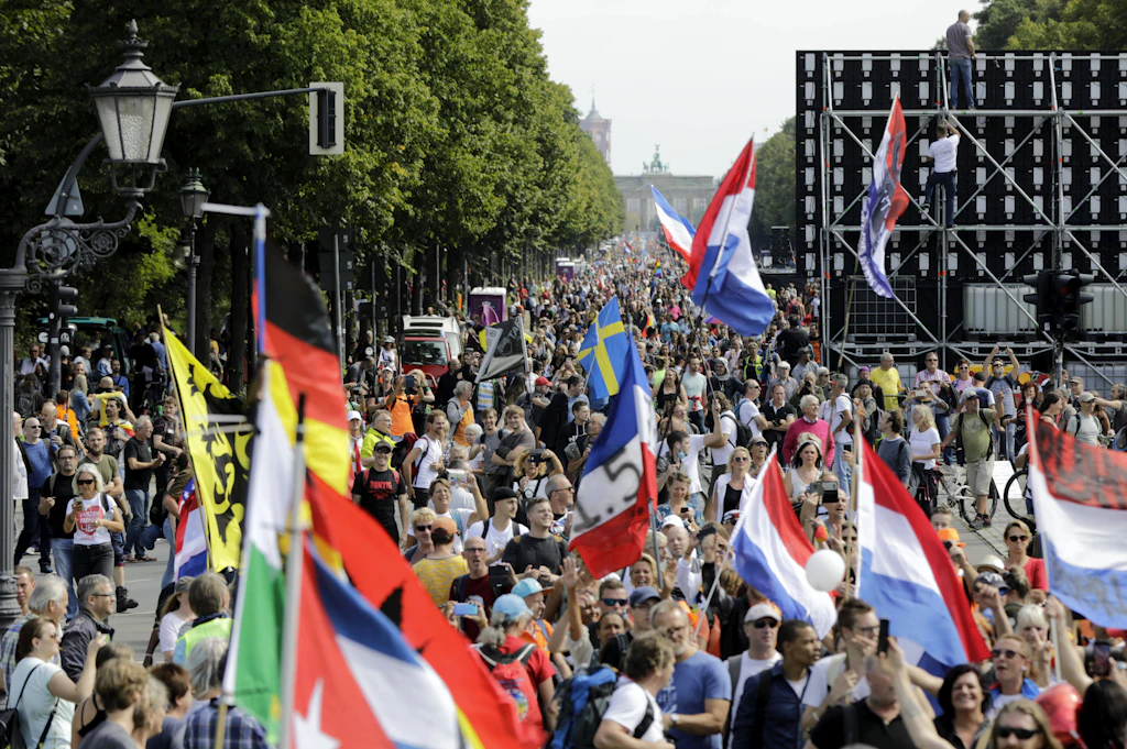 Ballweg zu Demo: „Habe keine Rechtsextremen gesehen“