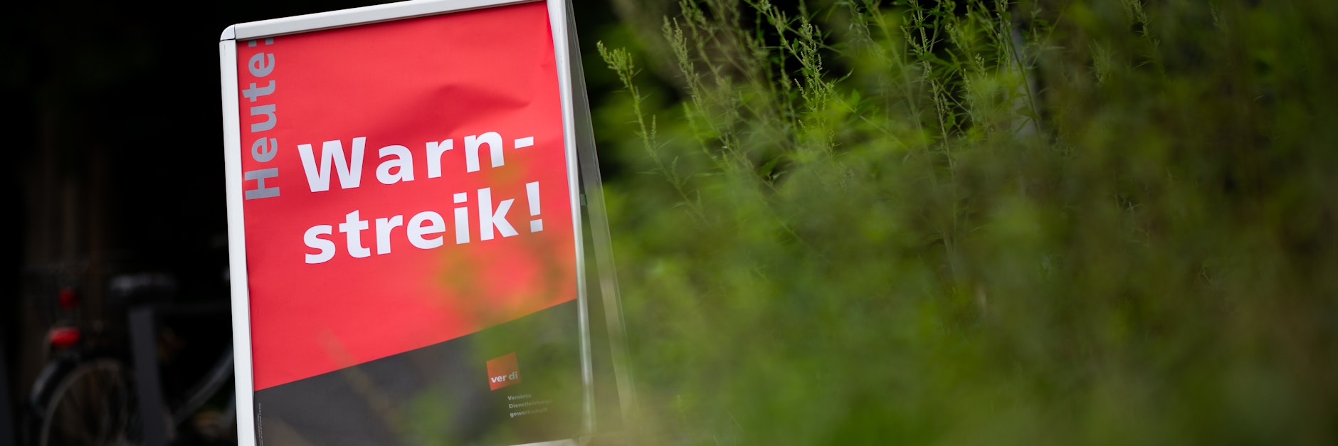 Die laufenden Tarif-Verhandlungen endeten ergebnislos, jetzt kommen im öffentlichen Dienst Warnstreiks.