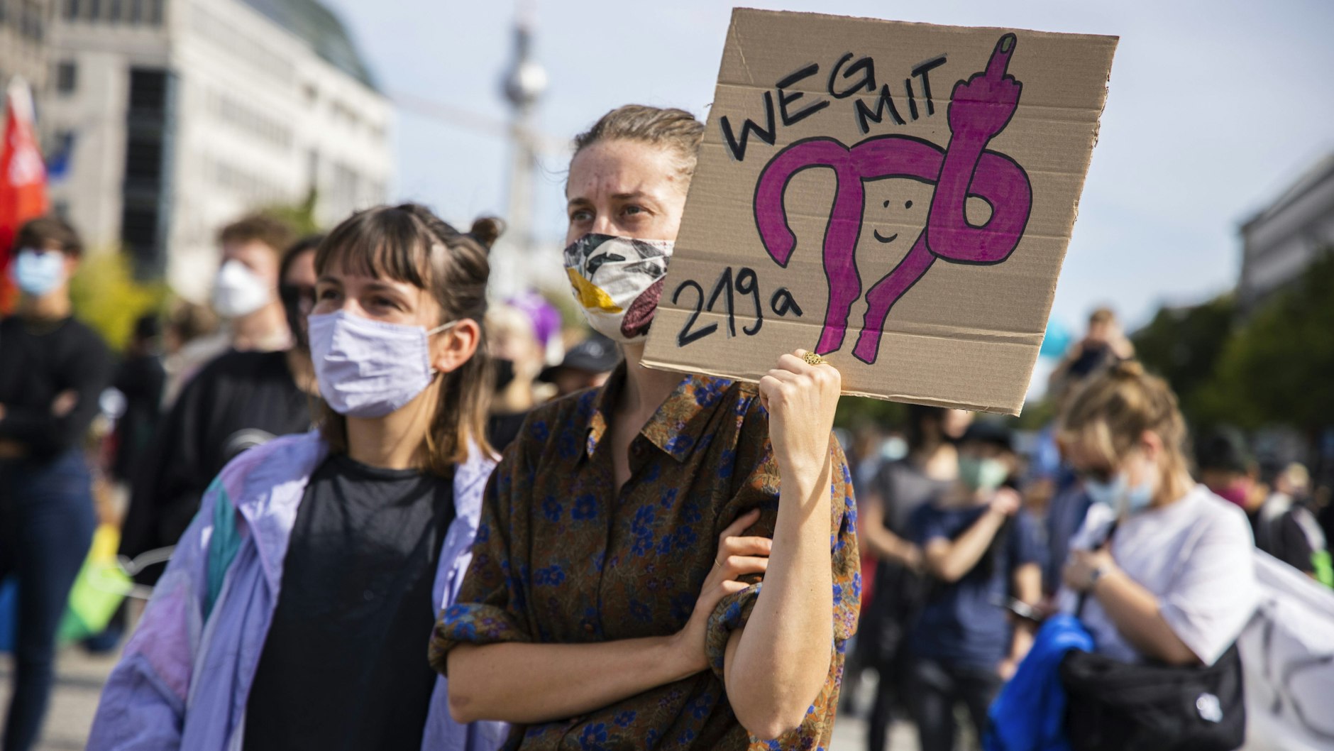 Für ein Selbstbestimmungrecht von Frauen: Teilnehmerinnen bei der Kundgebung gegen den „Marsch für das Leben“ in Berlin.