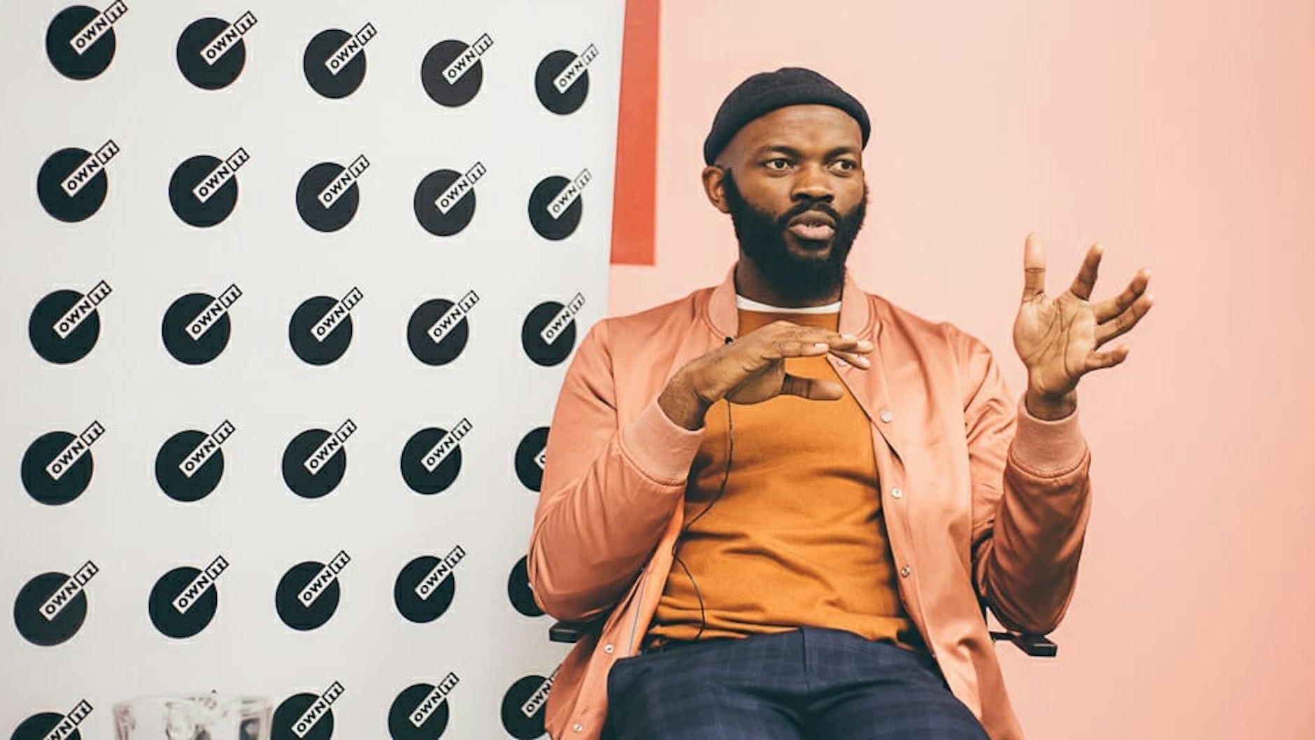 Der Autor. JJ Bolas Buch regt zum Denken an.