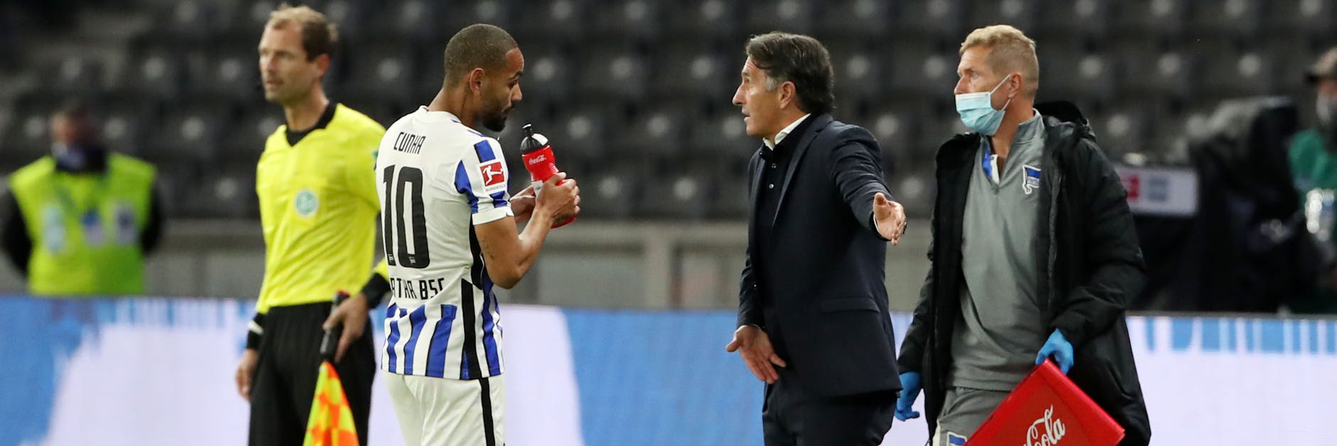 Matheus Cunha und Trainer Bruno Labbadiamüssen das Problem mit der Nomierung für Brasilien gemeinsam lösen.<br>