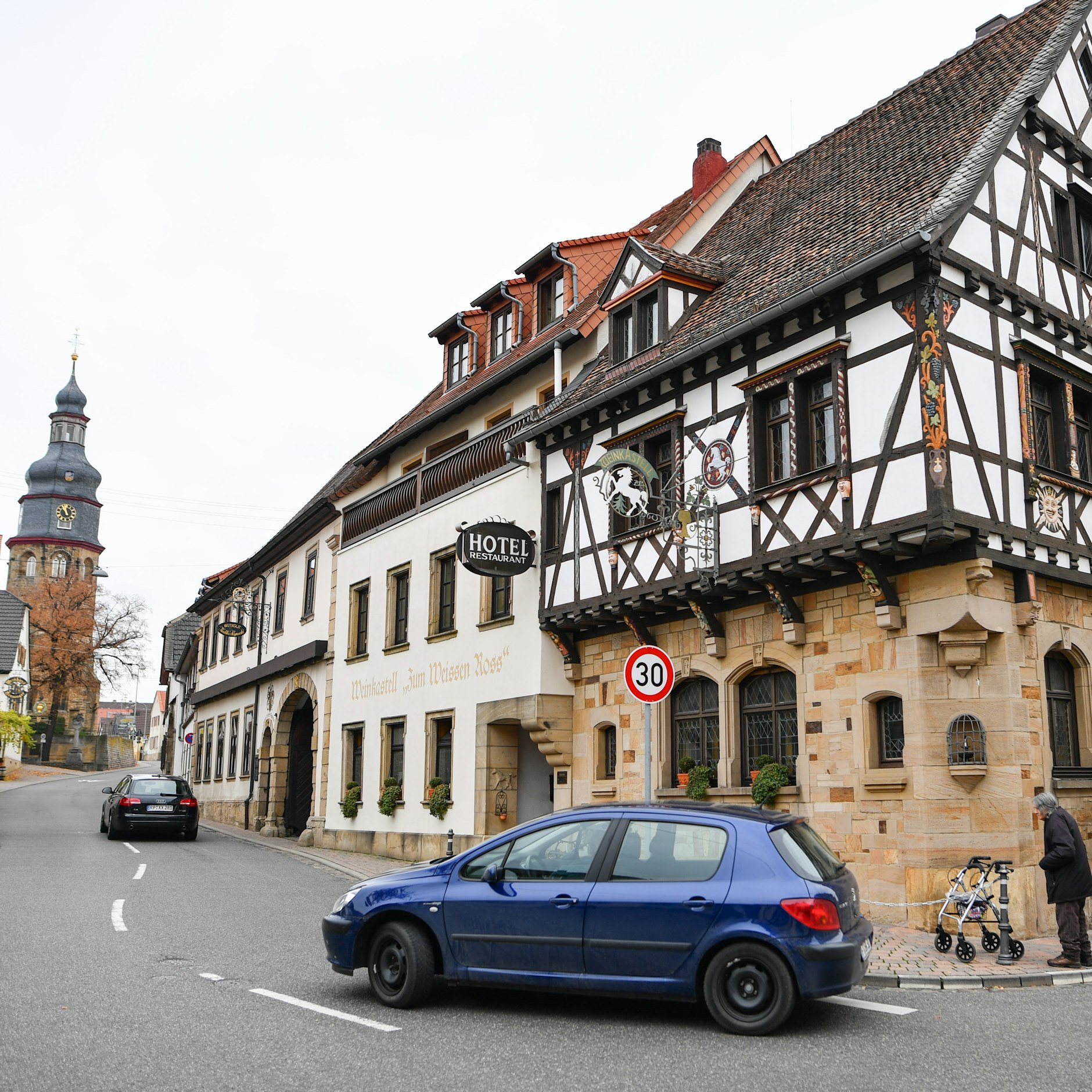 Kein Vergleich mit Washington: So beschaulich sieht die Hauptstraße von Kallstadt aus.