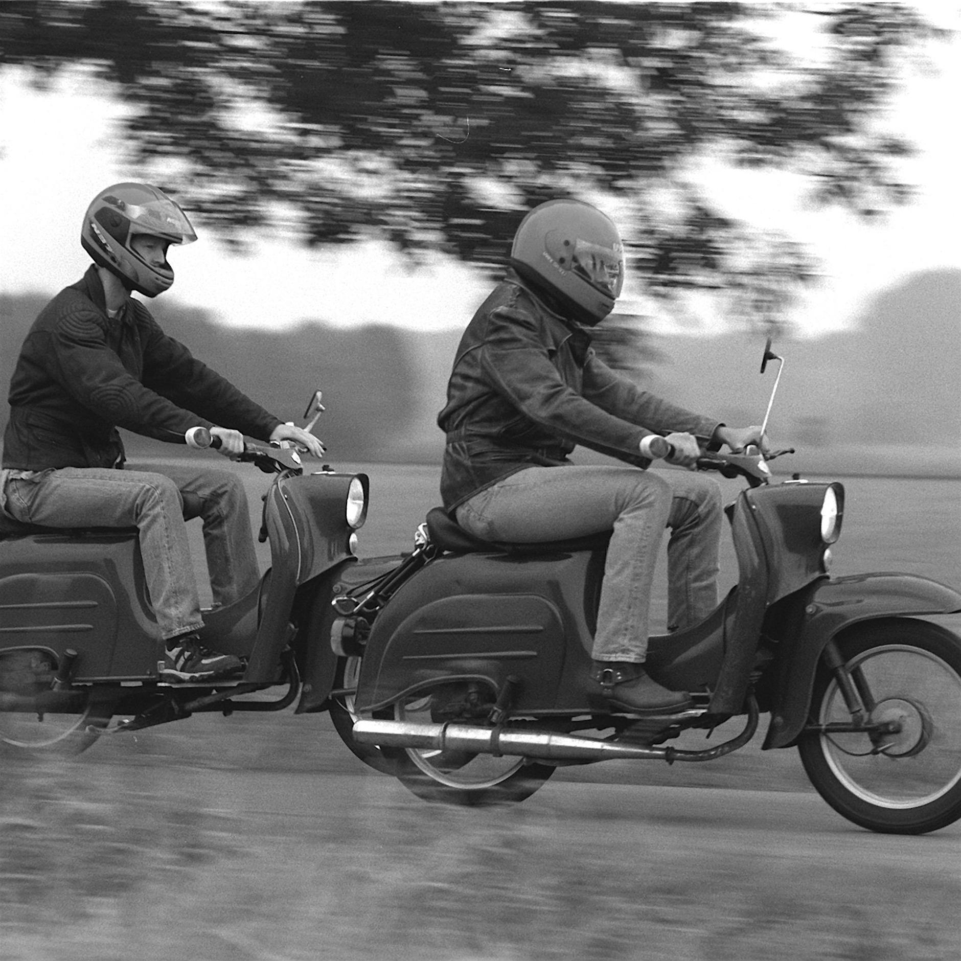 Alltag mit Plaste und Poliklinik – Neues Buch über Sprache der DDR