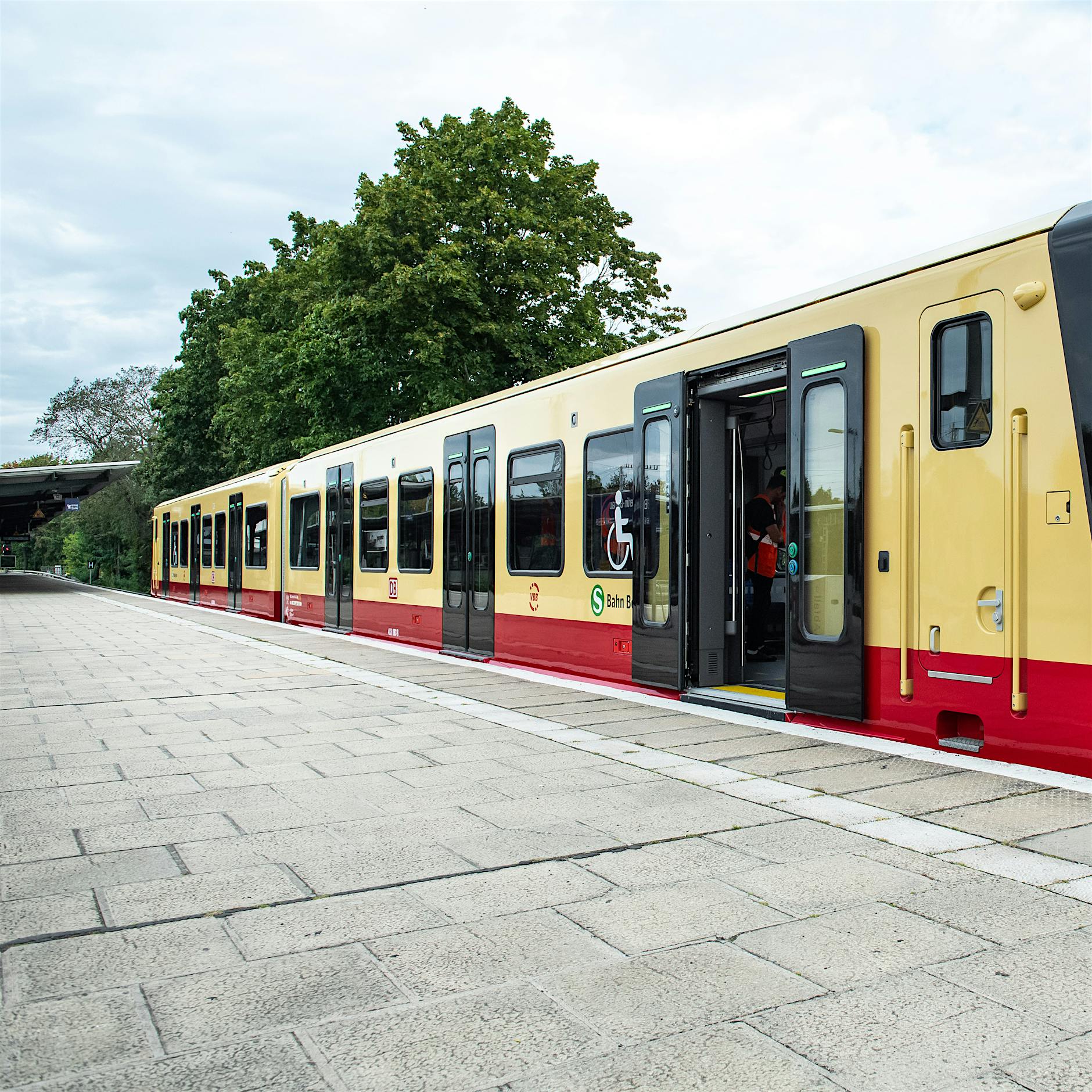 Berlins erste neue S-Bahn startet in der Neujahrsnacht um 0.01 Uhr