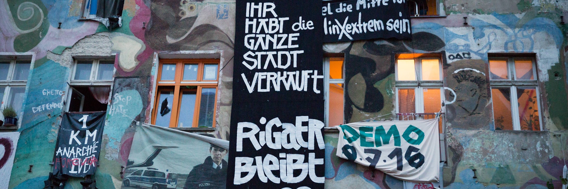 Das Haus in der Rigaer Straße 94.<br>