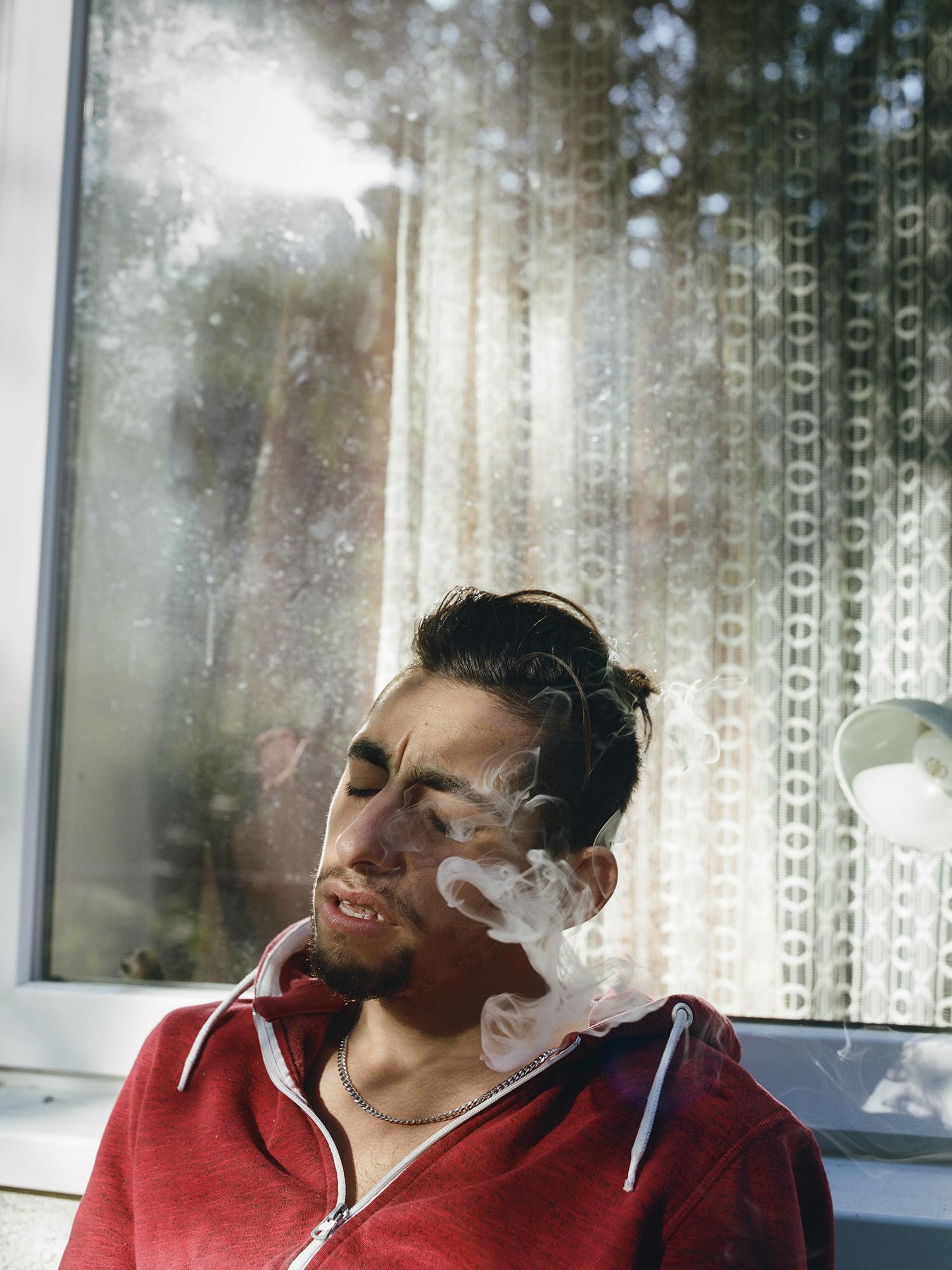 Sibylle Fendt : Sezar Krout, 2016, aus der Serie „Holzbachtal, nothing, nothing“ , 2015–2018<br><br><br><br>