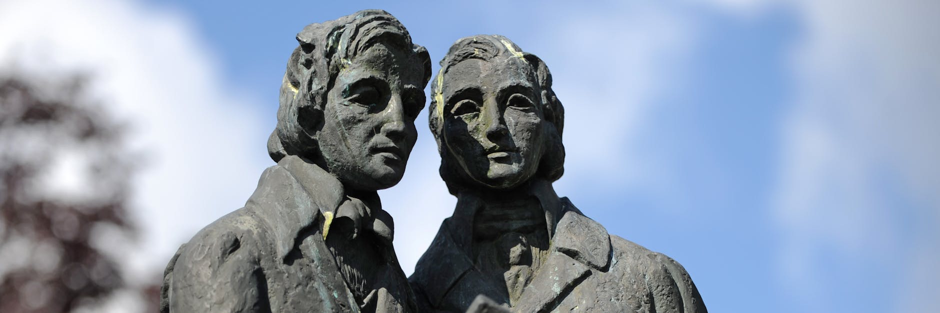 Das Denkmal der Brüder Grimm in Kassel.
