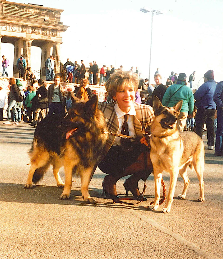 Der Dienst an der Grenze ist 1990 vorüber, doch wohin mit Tausenden Wachhunden?