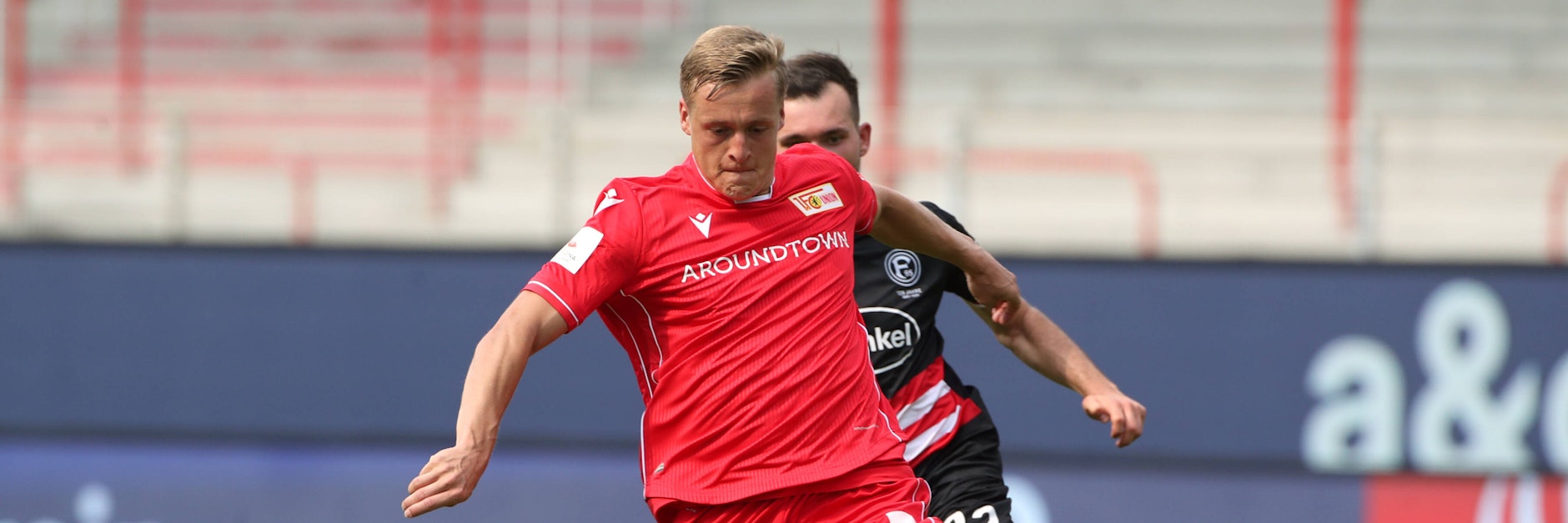 Felix Kroos hat einen neuen Brötchengeber gefunden. Er kickt künftig für Eintracht Braunschweig.