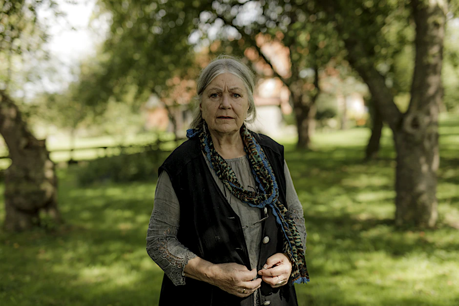 Helga Schubert in ihrem Garten in Neu Meteln bei Schwerin.&nbsp;<br>