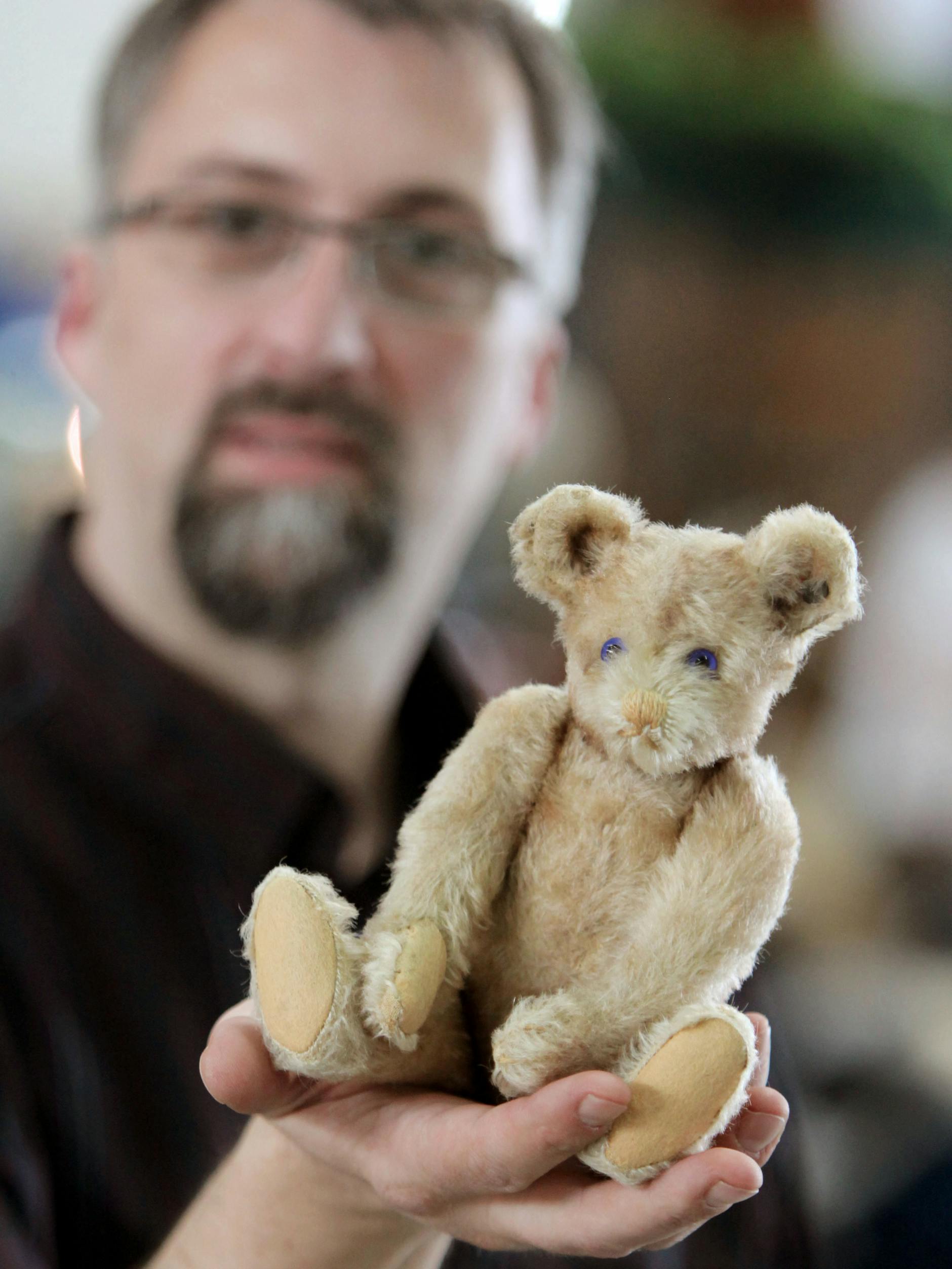 Petsy Teddy von der Firma Steiff aus dem Jahr 1928