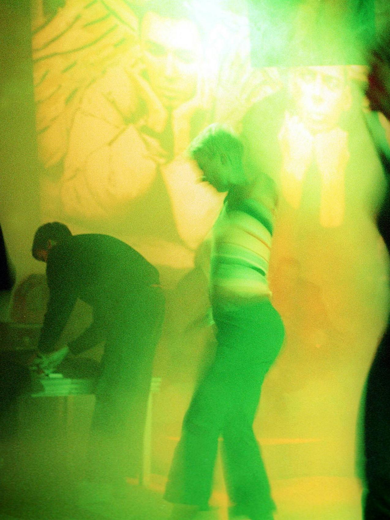 Die Stadt ist berühmt für ihre Clubszene. Doch seit der Pandemie gibt es keine Party mehr im Innenraum.