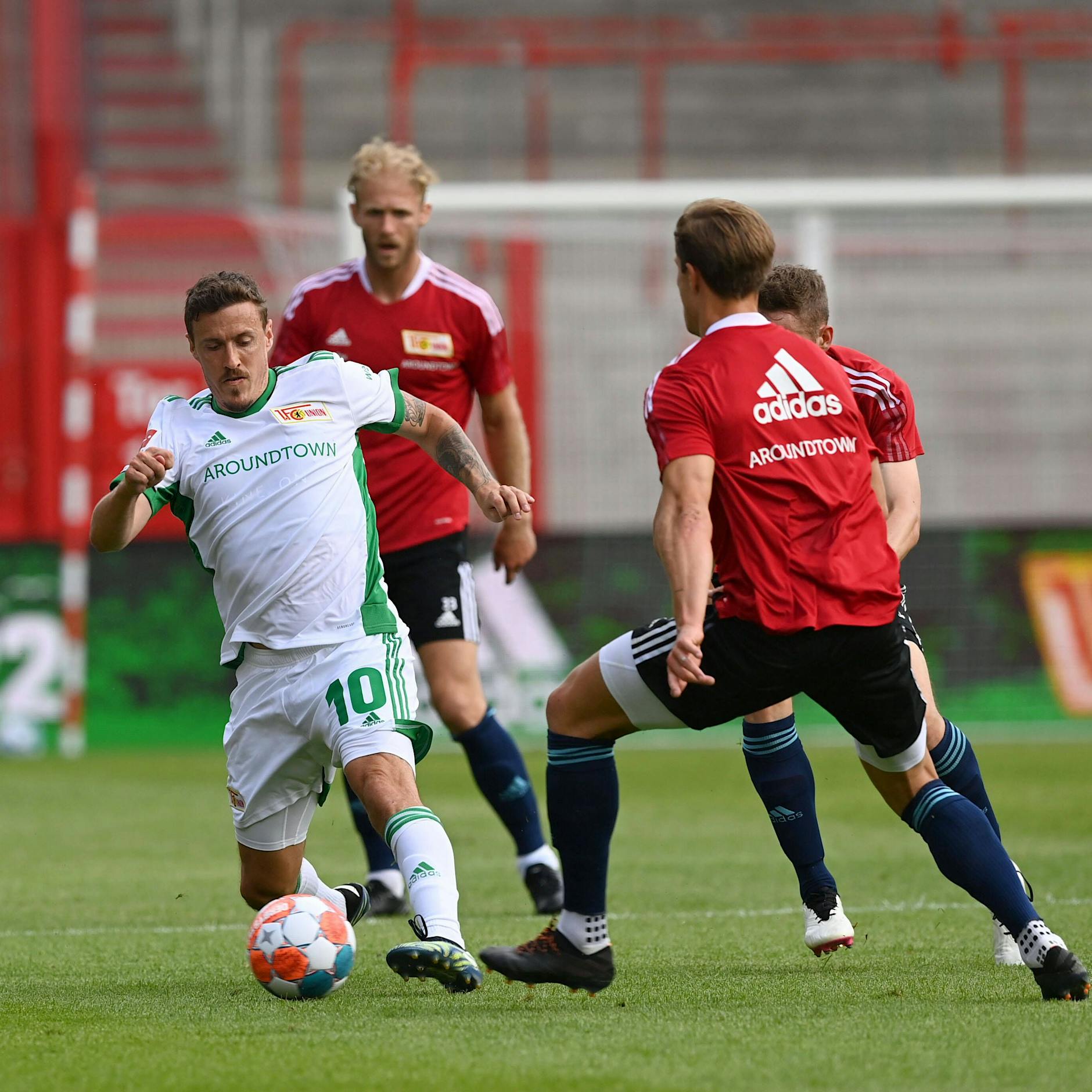 Testspiel kurios: Union schlägt sich selbst!