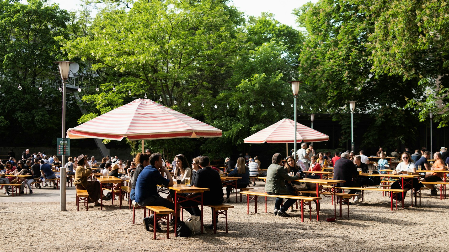 Trotz steigender Infektionszahlen: In Berlin stehen weitere Lockerungen an.<br>