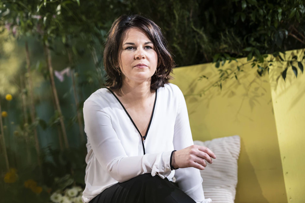 Stiftung überprüft Baerbocks Stipendium