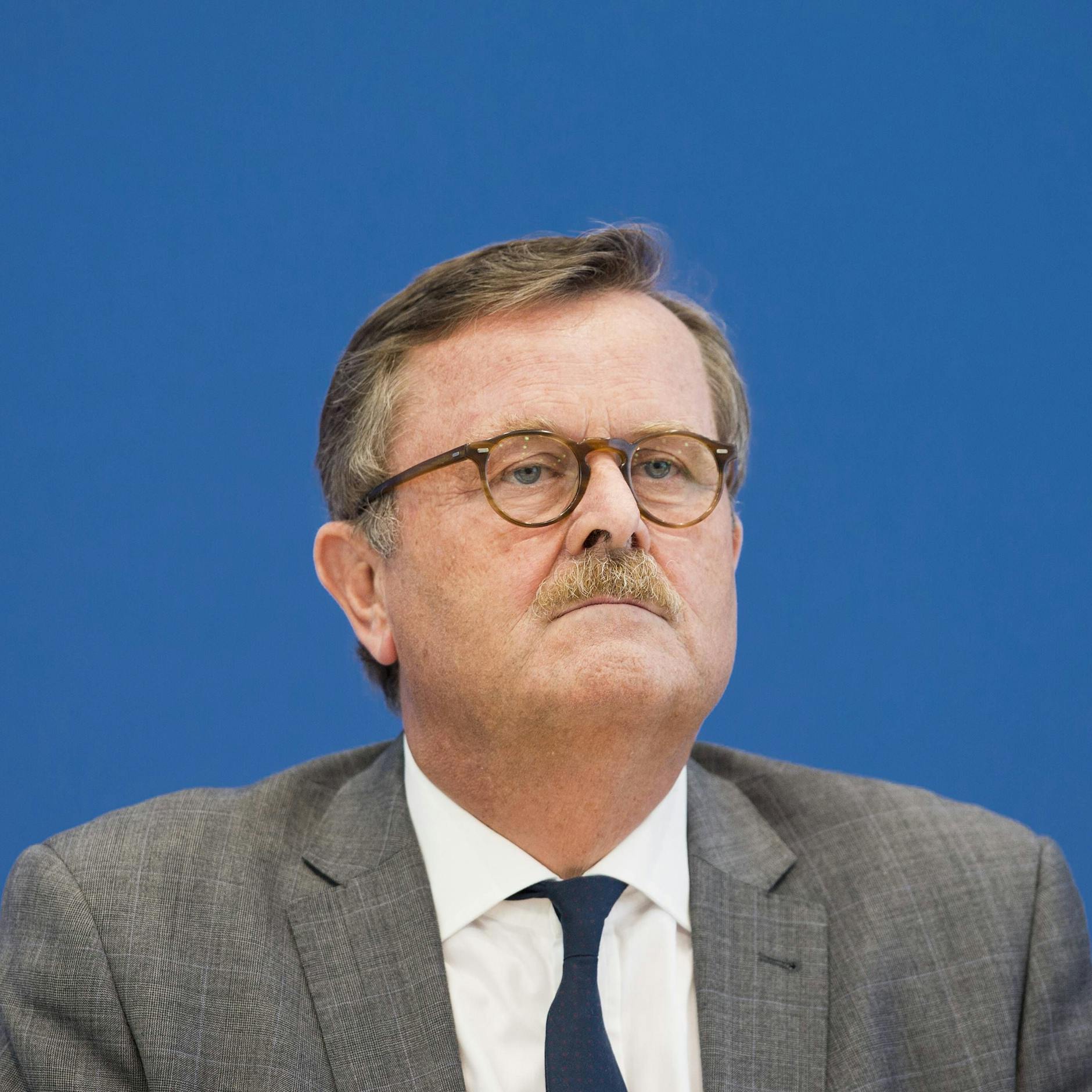 Düstere Prognose vom Weltärzte-Präsident: „Wir werden Corona nie wieder los!“