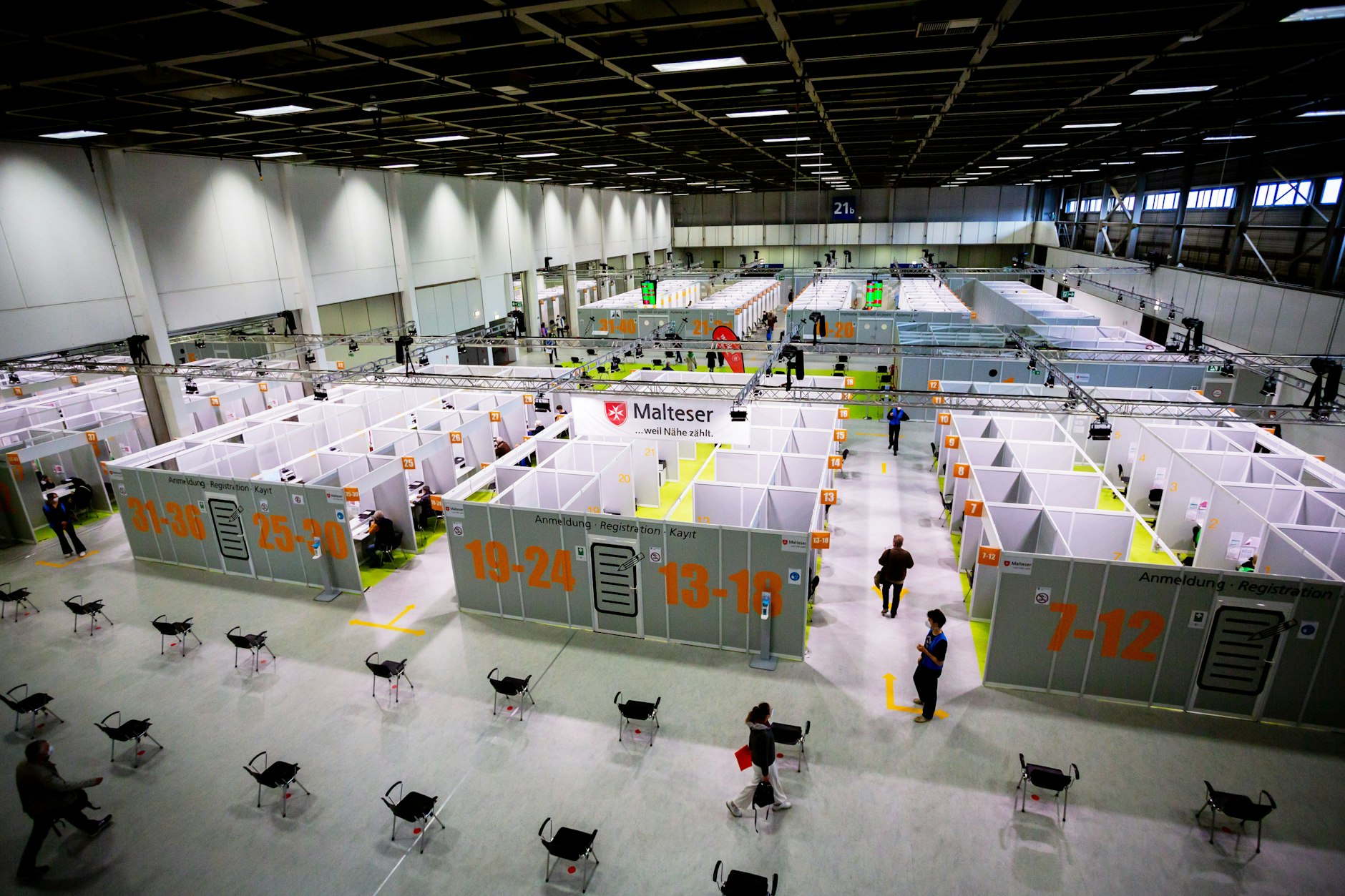 Die Halle des Corona-Impfzentrums Messe Berlin&nbsp;