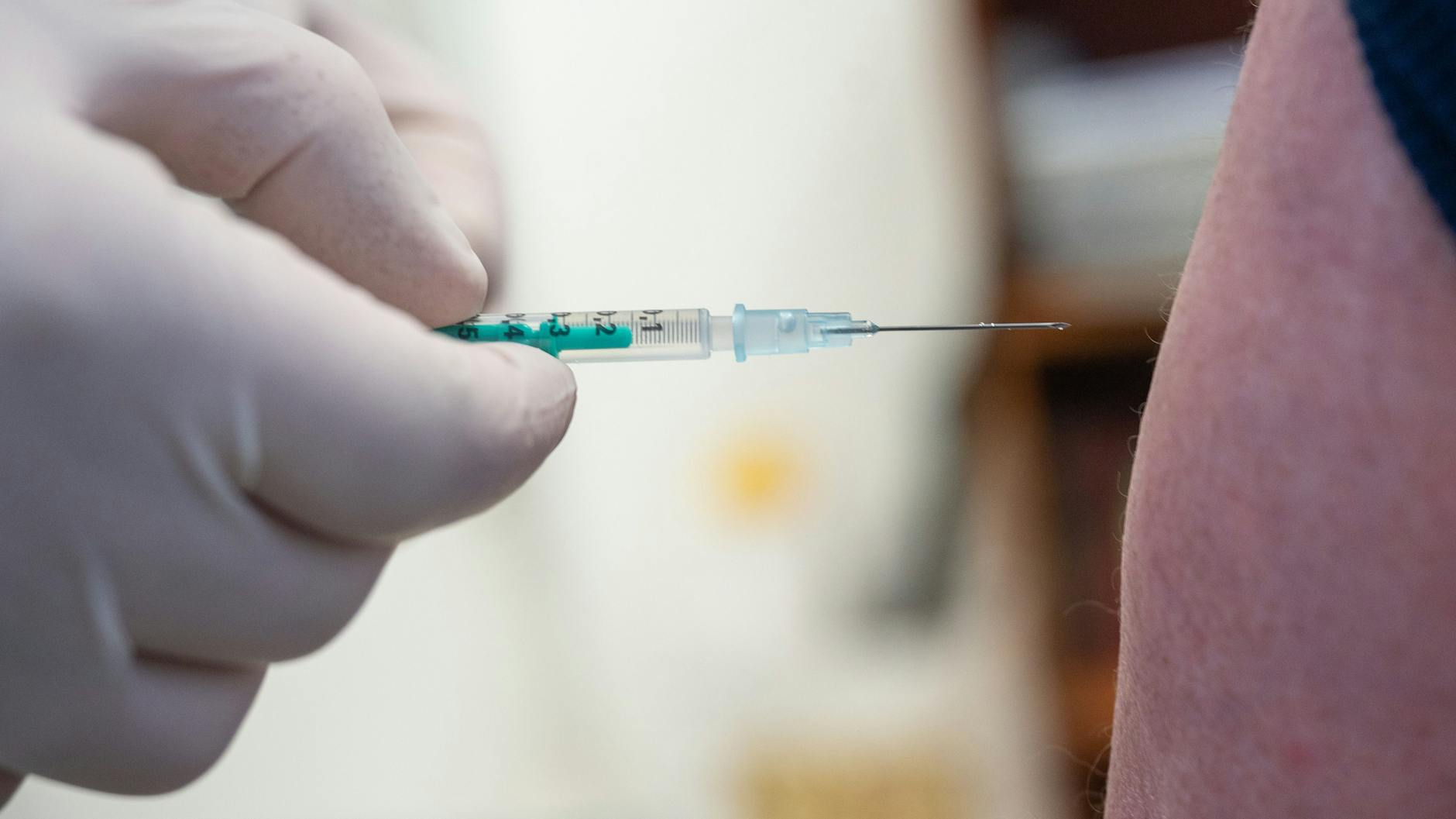 Ab Samstag können sich Berliner ihre Corona-Impfung im Drive-in geben lassen.