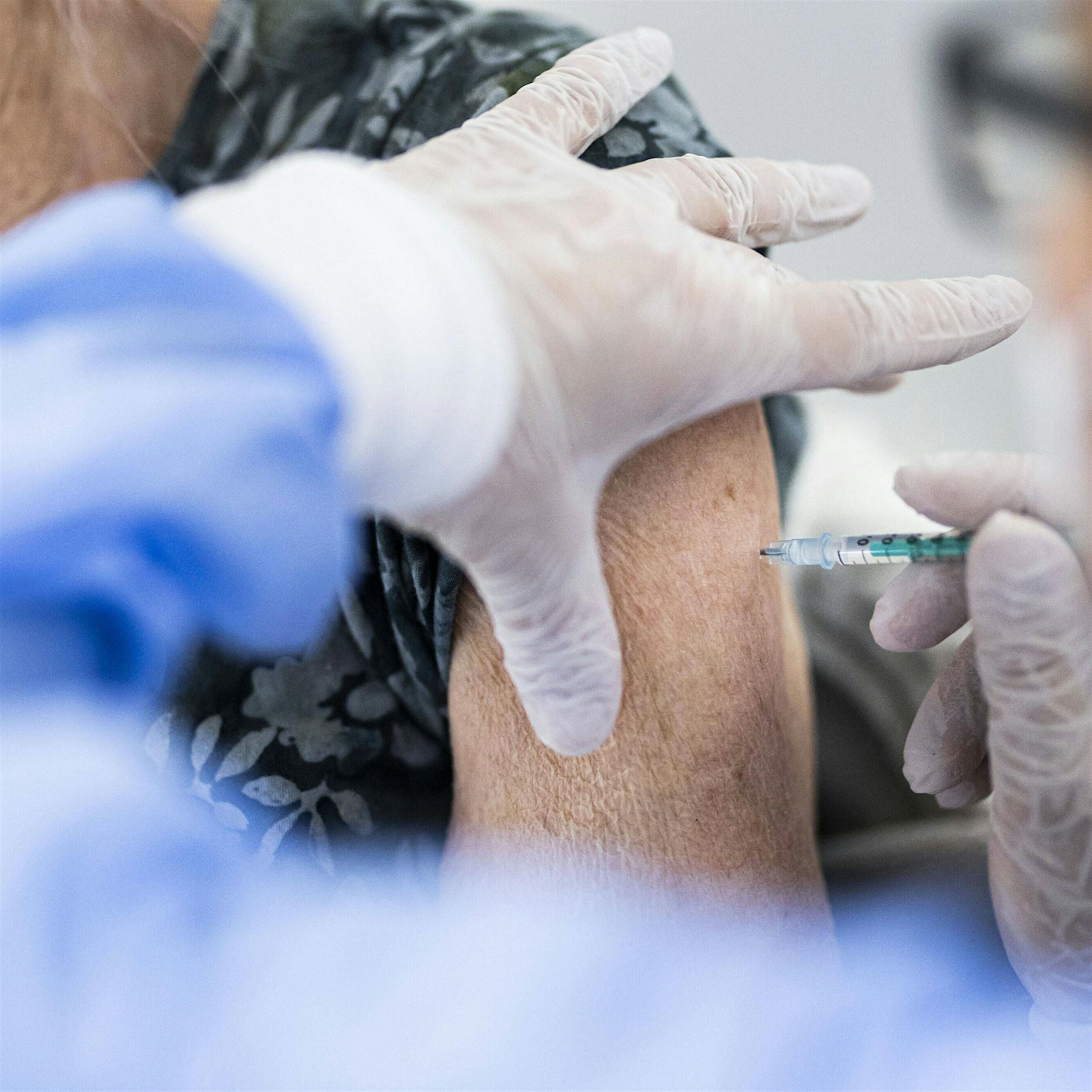 Stiko skeptisch gegenüber baldiger Auffrisch-Impfung