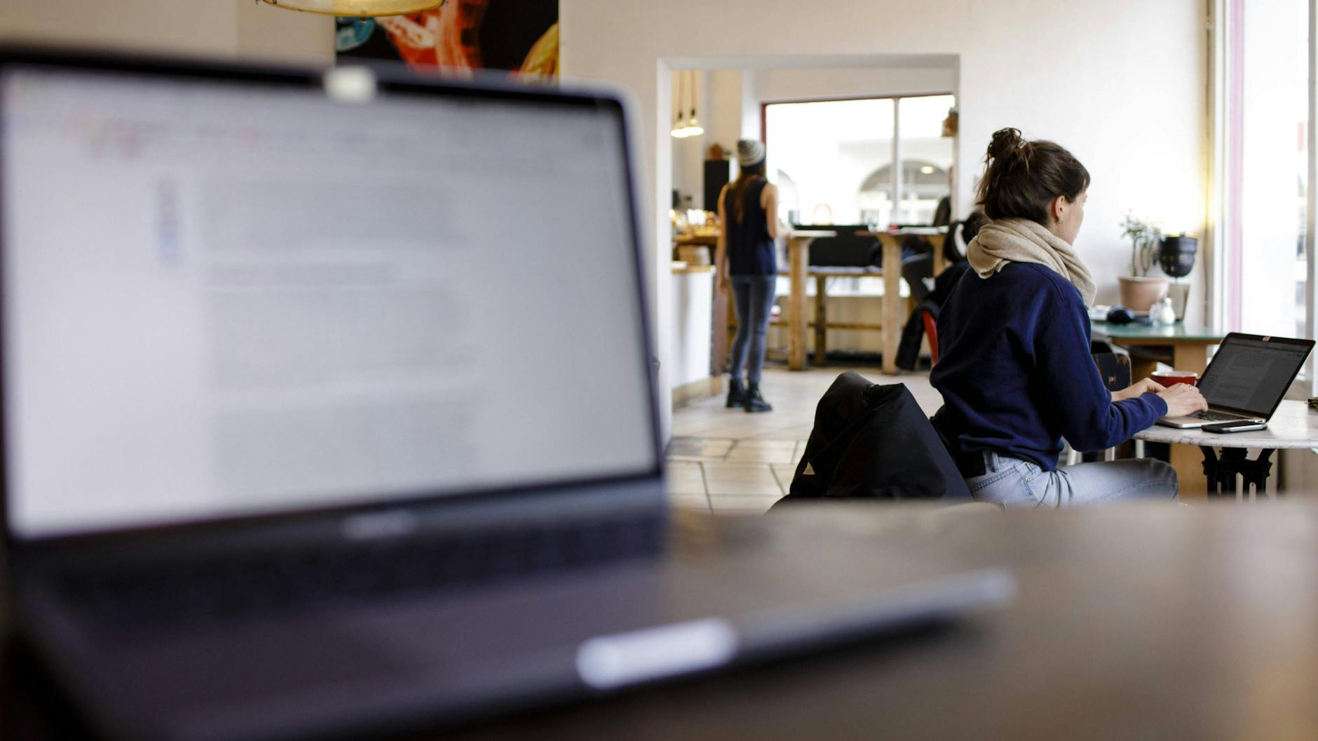 It's hard to find a picture that represents Berlin start-ups and isn't just a pile of money, or a foosball table.