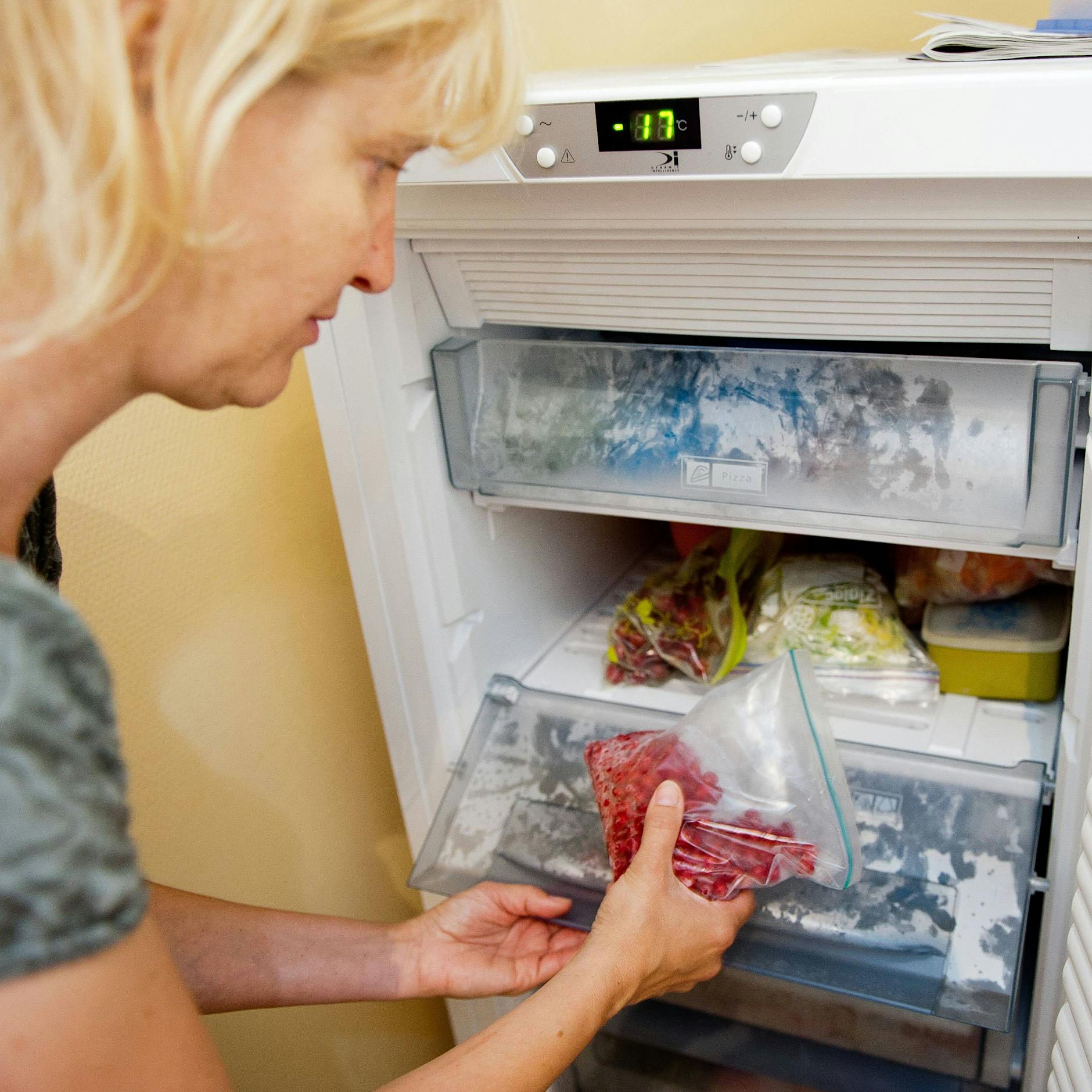 Diese Lebensmittel sollten Sie niemals tiefkühlen – und DAS passiert, wenn Sie Kartoffeln doch einfrieren