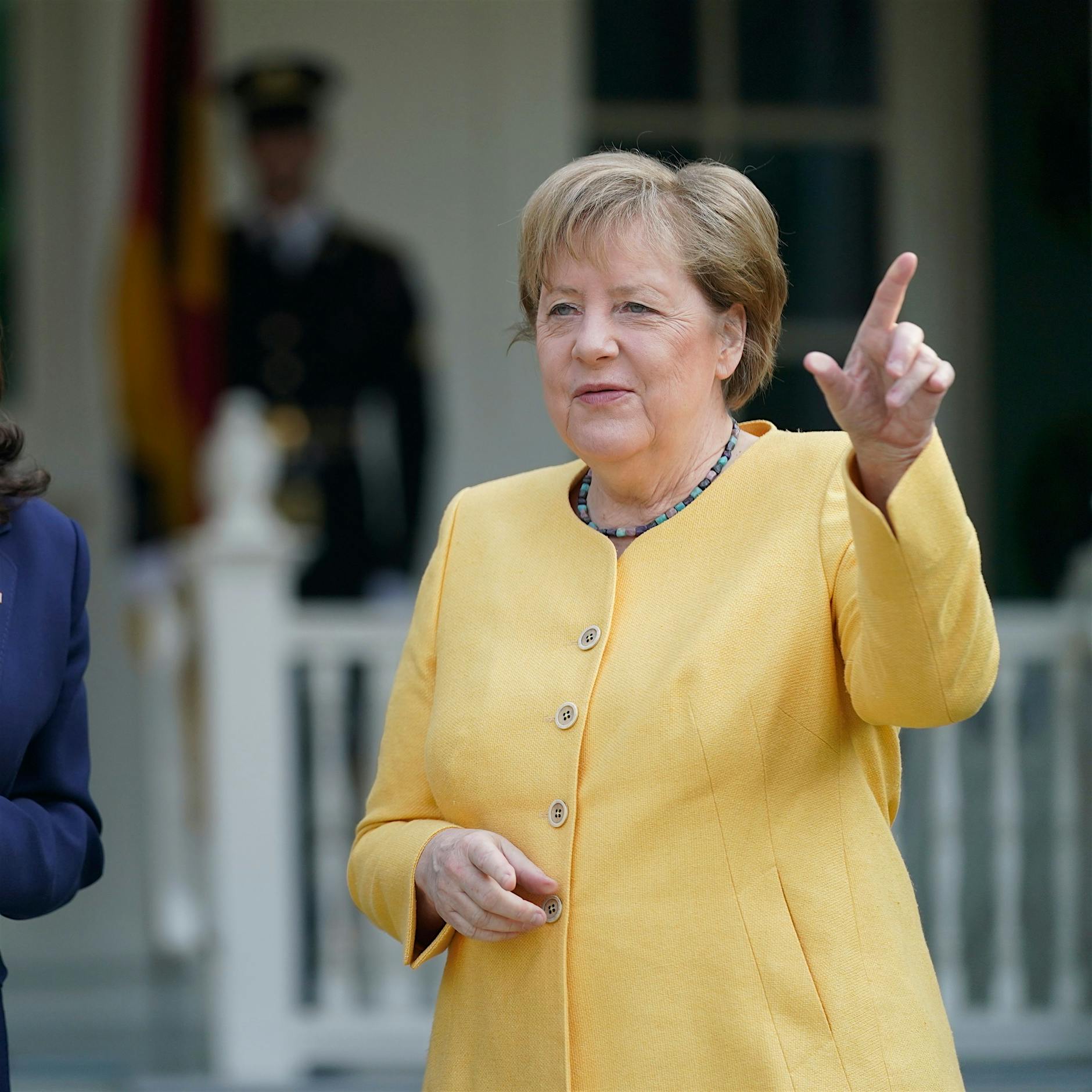 Merkel von US-Vizepräsidentin Harris empfangen