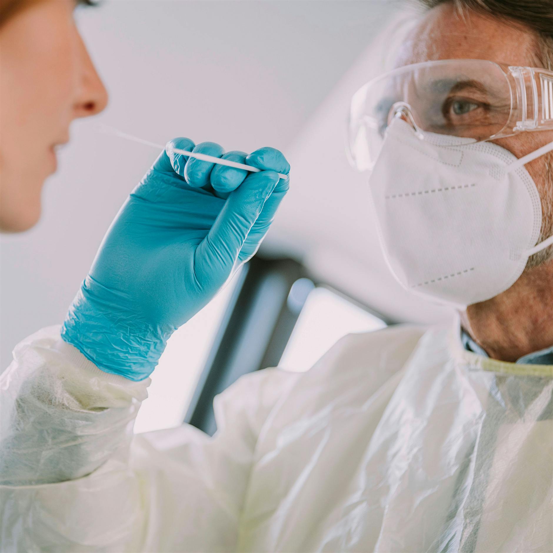 Corona in Deutschland: Inzidenz steigt sprunghaft auf 8,6