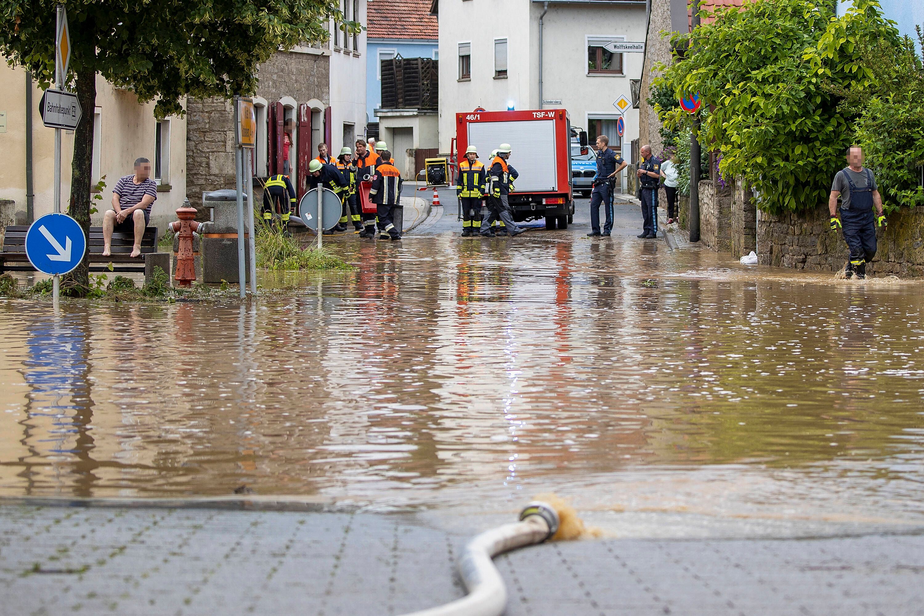 Starkregen, Gewitter Und Sturmböen In Berlin Und Brandenburg: Flutet ...