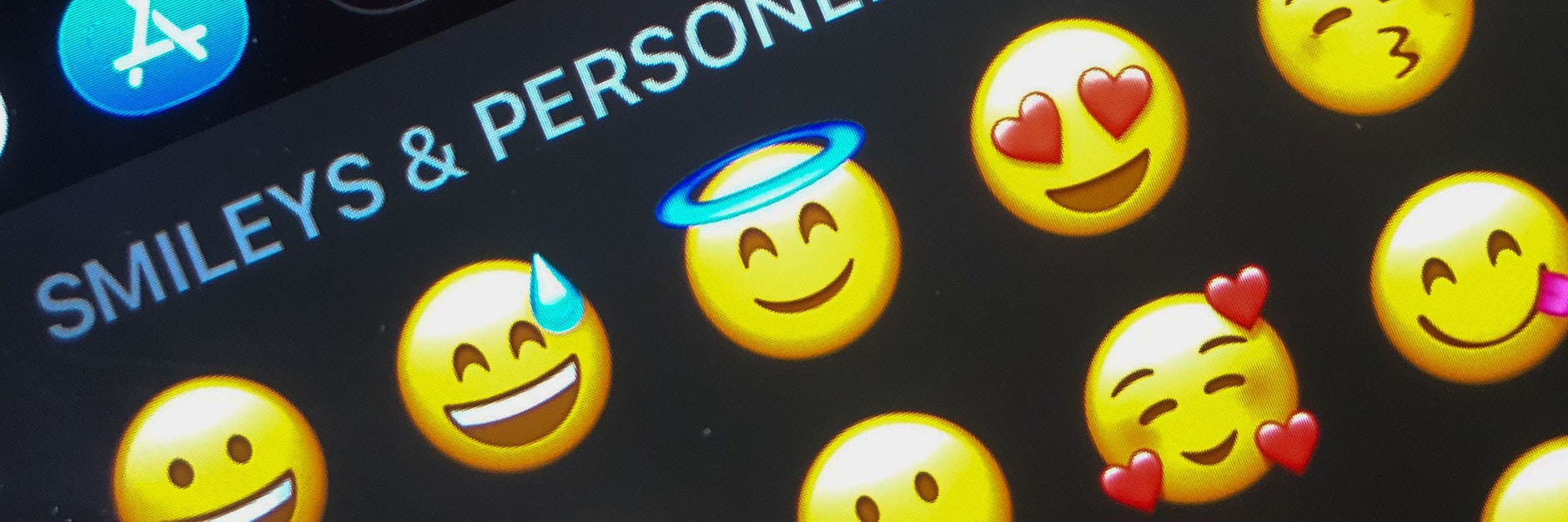 Milliarden Messenger-Nutzer verwenden sie. Sie sind die neue Weltsprache: Emojis.
