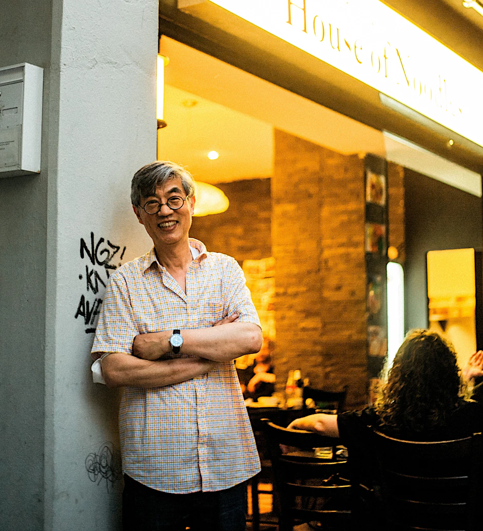 Was für ein wahnsinnig netter Mann! Der Wirt&nbsp;Changqing Lin und Inhaber des chinesischen Restaurants&nbsp;Shaniu’s&nbsp;House of Noodles in Wilmersdorf-Berlin.