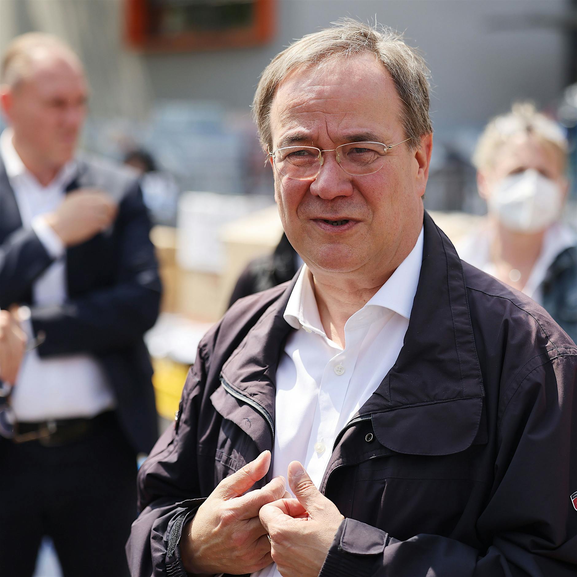 Erftstadt: Lachender Laschet sorgt für empörte Reaktionen