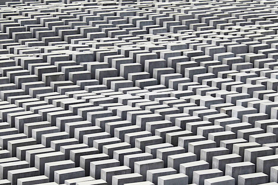 Das Denkmal für die ermordeten Juden Europas in Berlin besteht aus 2711 Betonquadern.