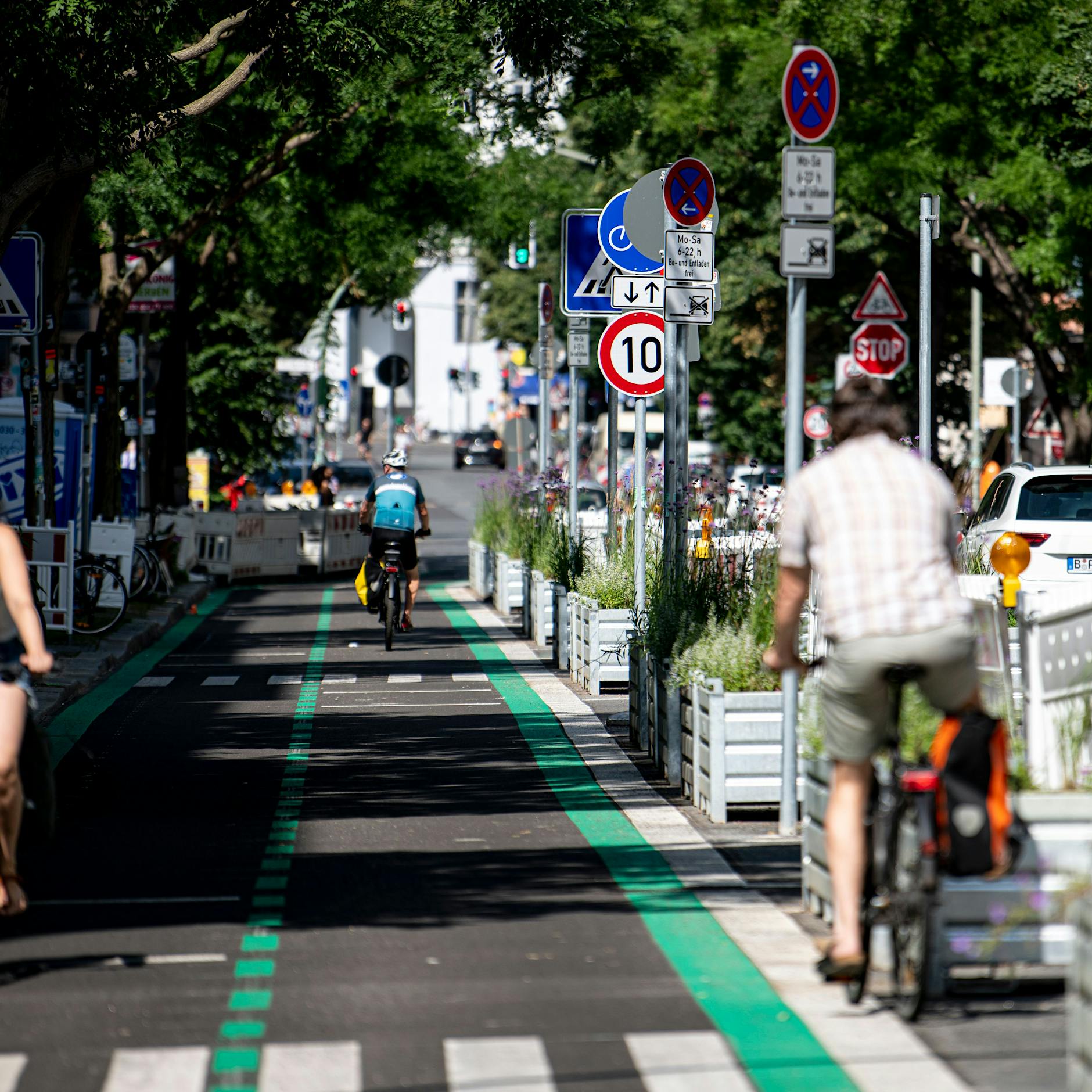 Grüne Bürgermeisterin Clara Herrmann bleibt hart: Autos raus!
