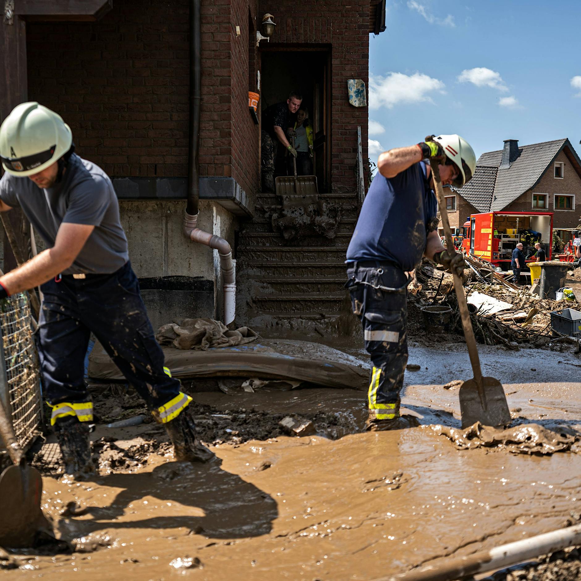 Nach Hochwasserkatastrophe: Was bringen Warnungen, wenn keiner sie ernst nimmt?
