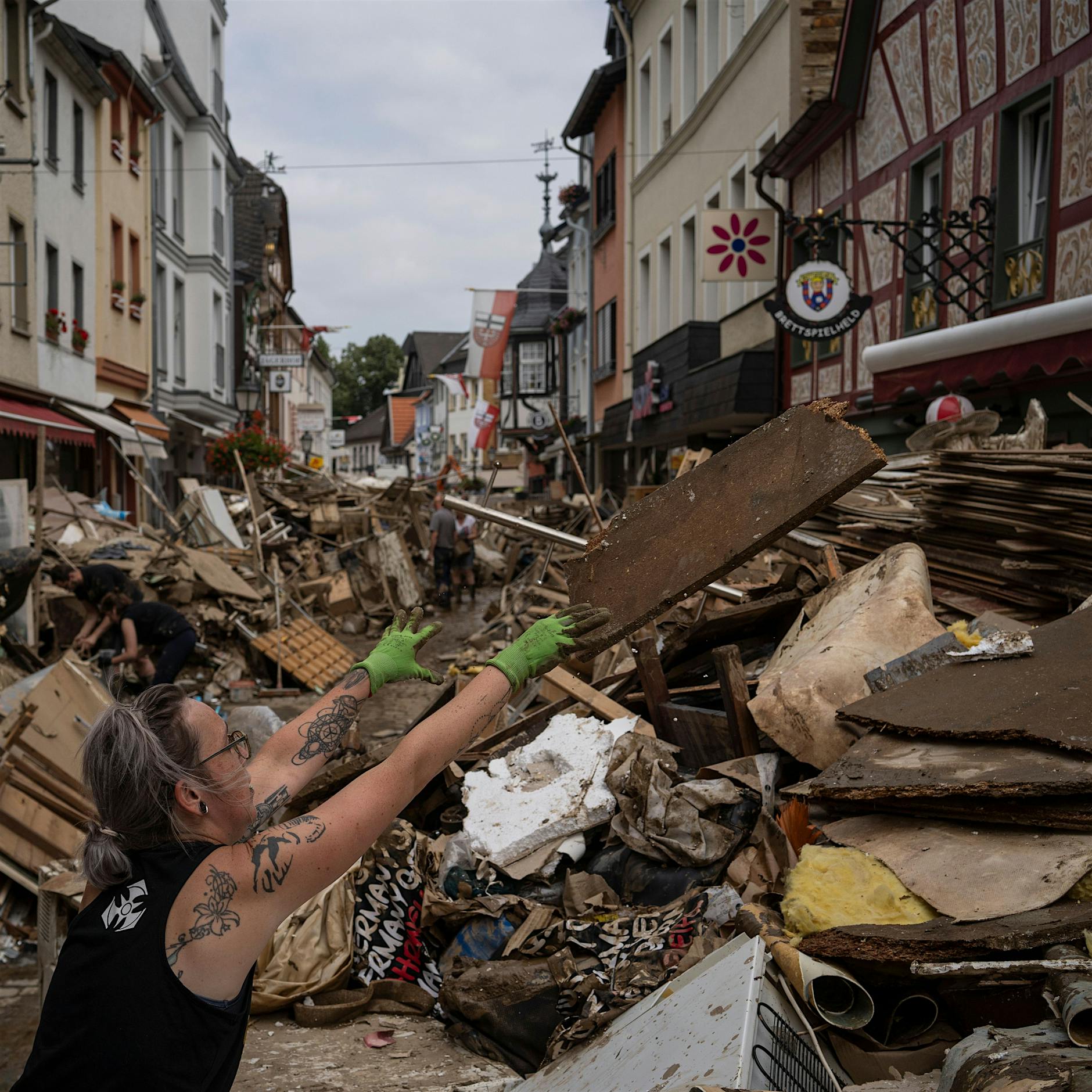 Flutkatastrophe: Kreis Ahrweiler kämpft mit einem riesigen Schuttberg