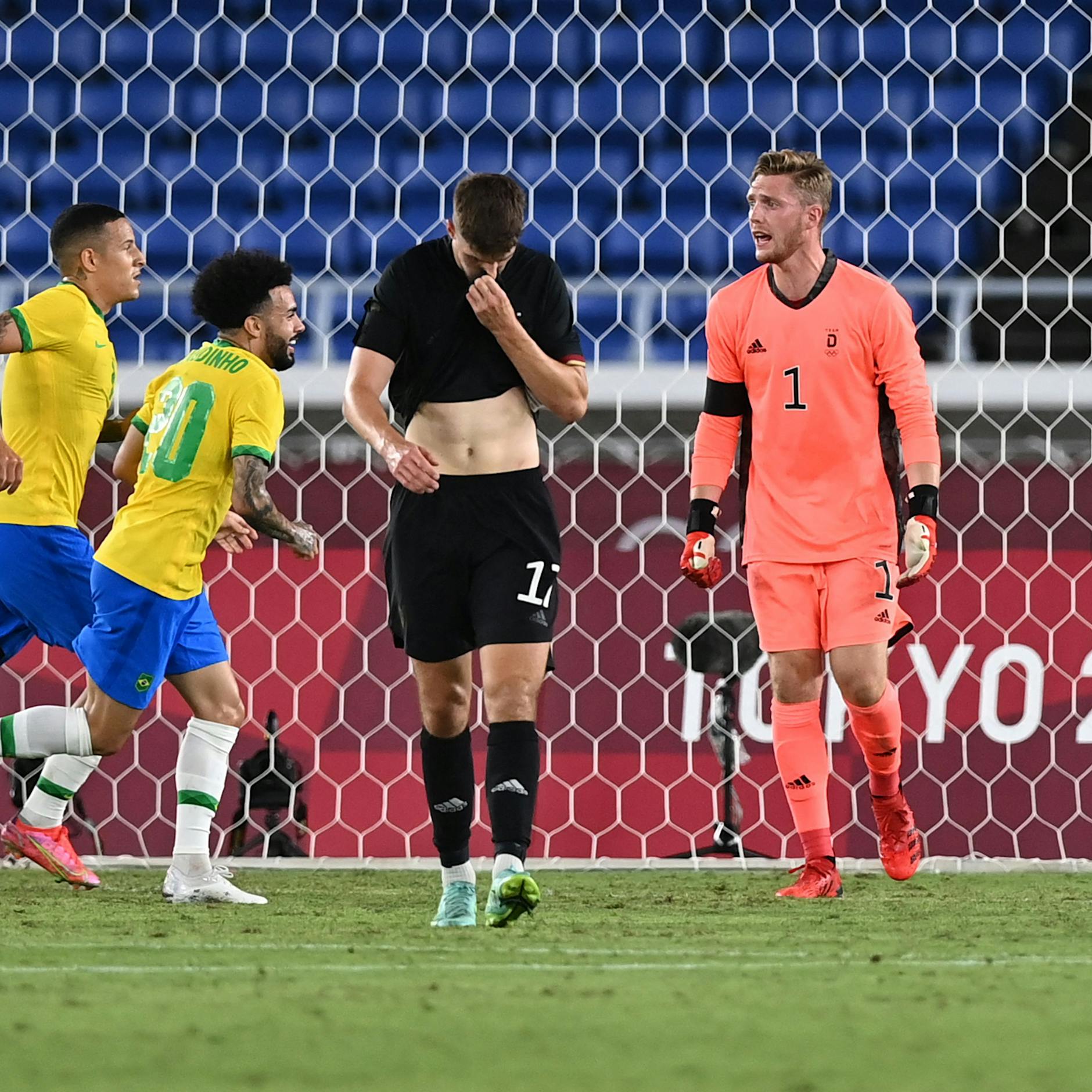 2:4! Erst überfordert, dann in Unterzahl: Deutschland verliert bei Olympia gegen Brasilien