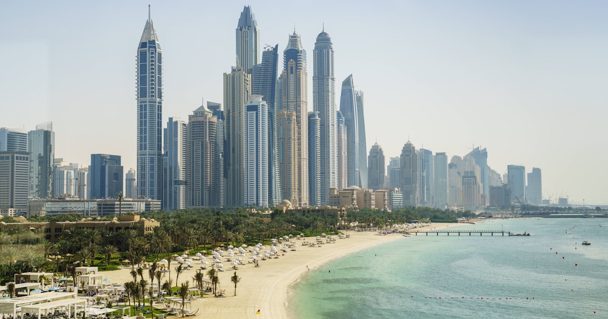 Experiences in Dubai: Do electric shocks cause rain? Experiences in Dubai: Do electric shocks cause rain?