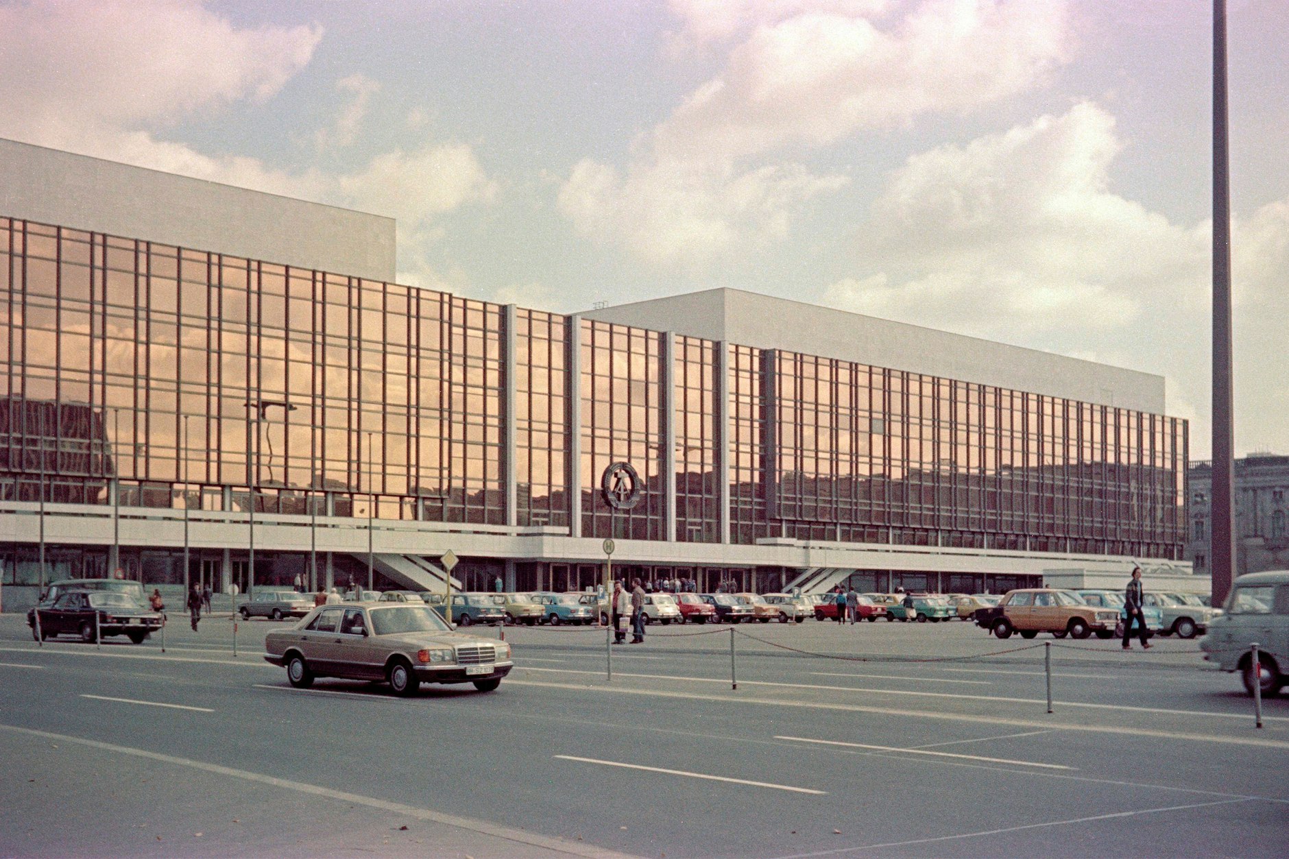 Berlin: Der Palast der Republik.