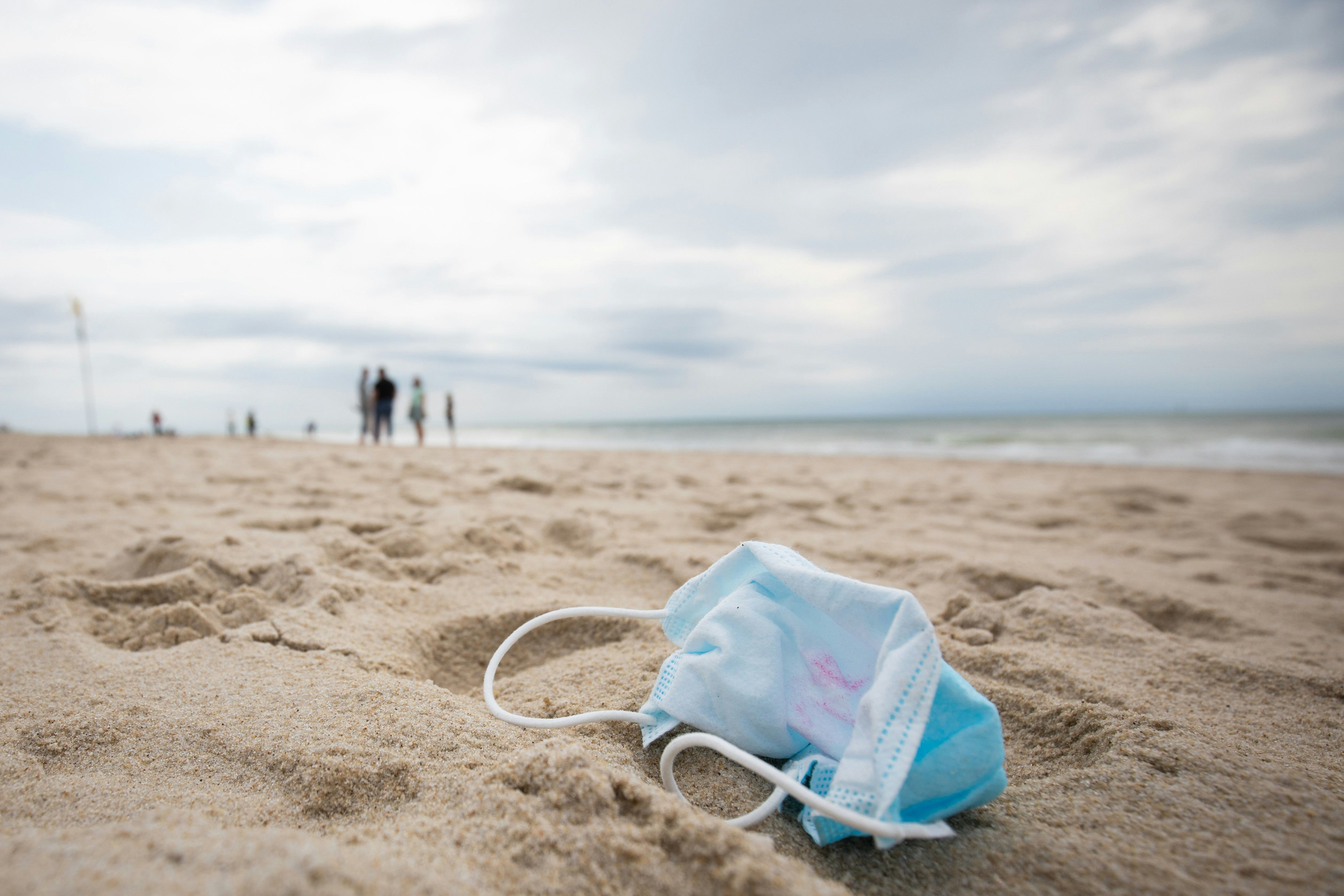 Virus-Alarm auf Sylt: Barbesucher mit Corona infiziert – Luca-App versagt - Vimarsana News