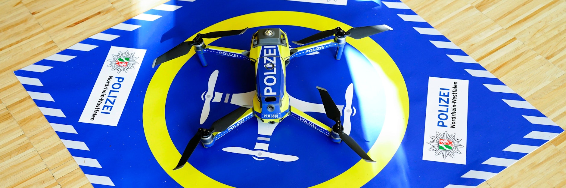 Eine Polizeidrohne der Polizei Nordrhein-Westfalen