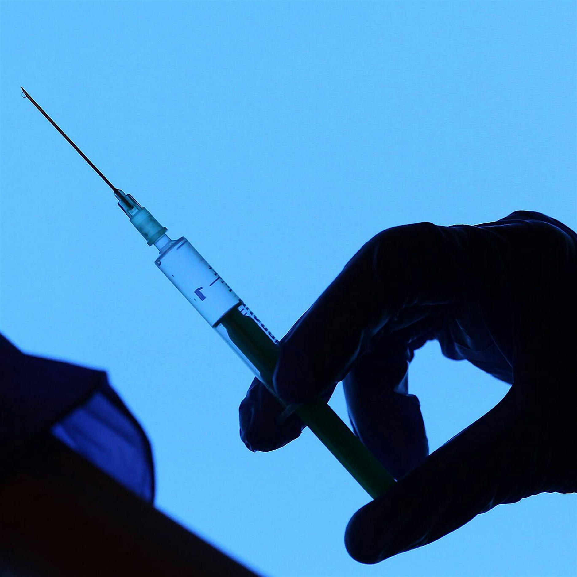 Patientenschützer Eugen Brysch: Diskussion um Impfpflicht ist brandgefährlich