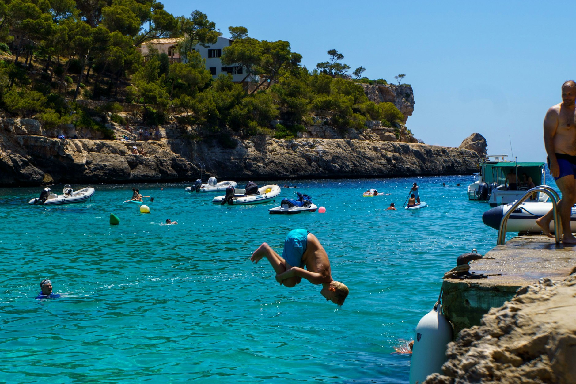 Ganz Spanien ist Corona-Hochinzidenzgebiet, auch Mallorca. Das verunsichert viele Urlauber.
