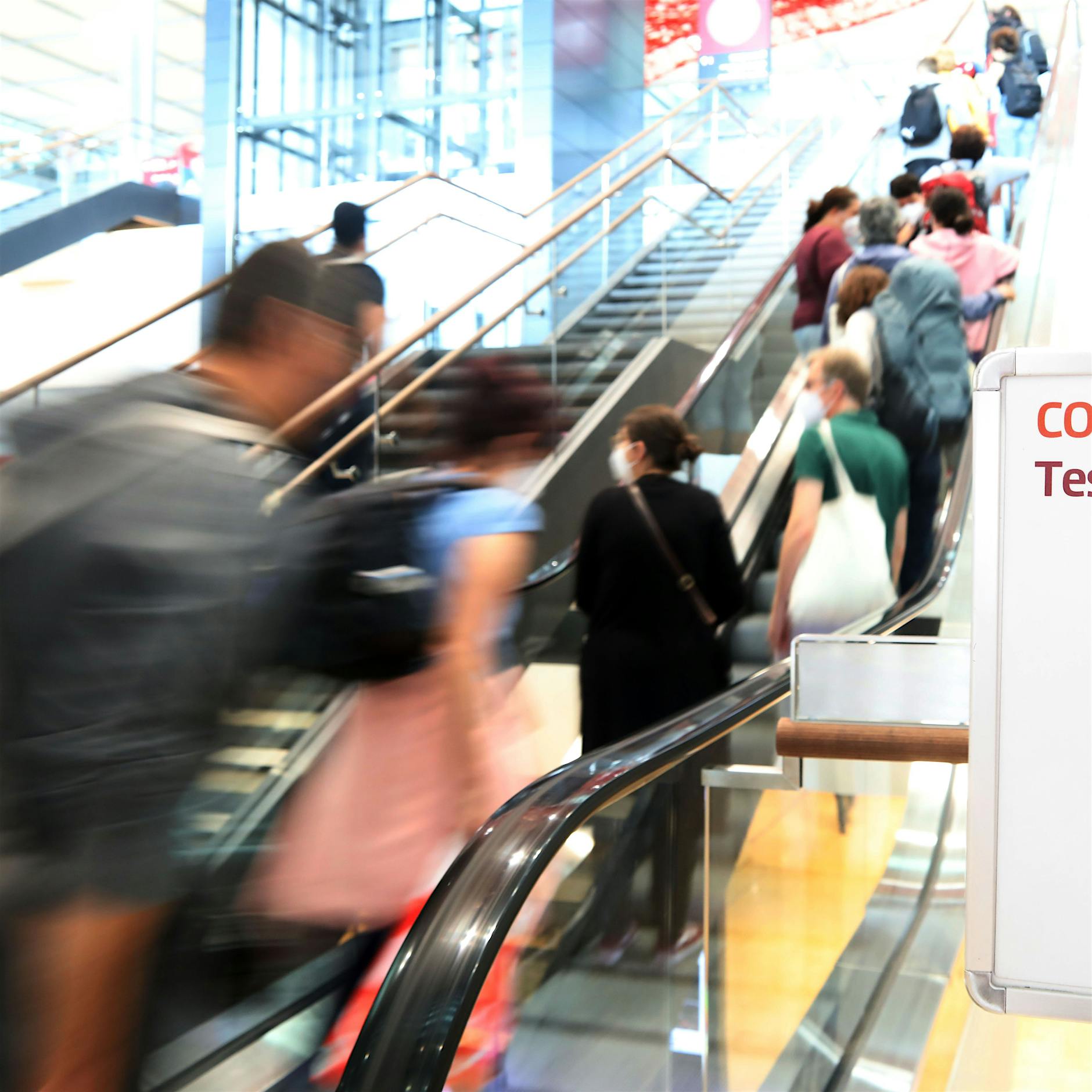 Urlaubsrückkehrer: Keine Testpflicht für Genesene und Geimpfte