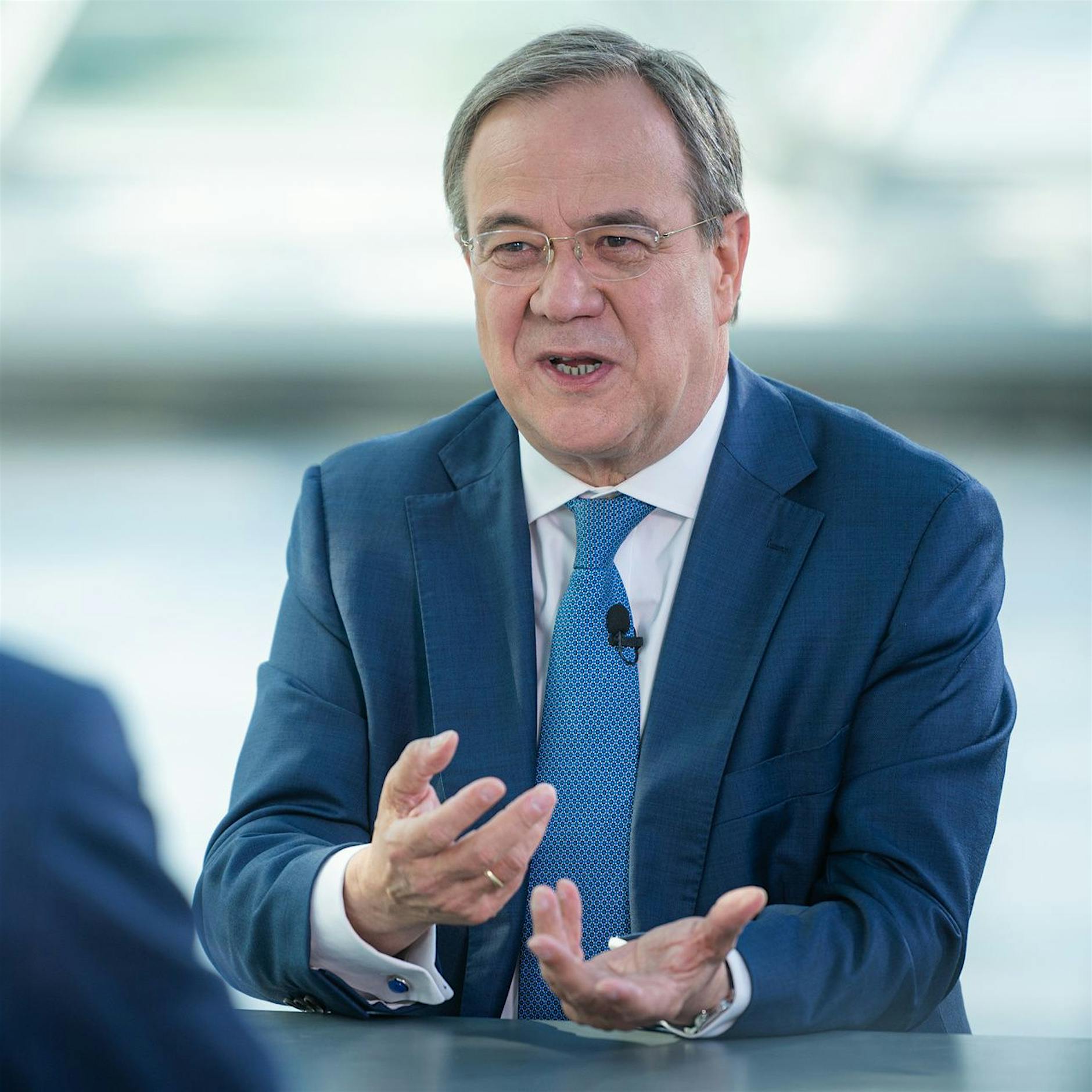 Laschet, Baerbock, Scholz? 45 Prozent der Deutschen wollen keinen davon wählen