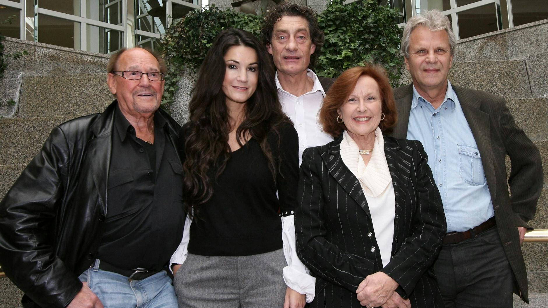 Das „Jedermann“-Ensemble von 2008: Es war das erste Jahr, in dem Herbert Köfer bei den Festspielen mitmachte. Neben ihm sind Mariella Ahrens, Winfried Glatzeder, Brigitte Grothum und Peter Sattmann.