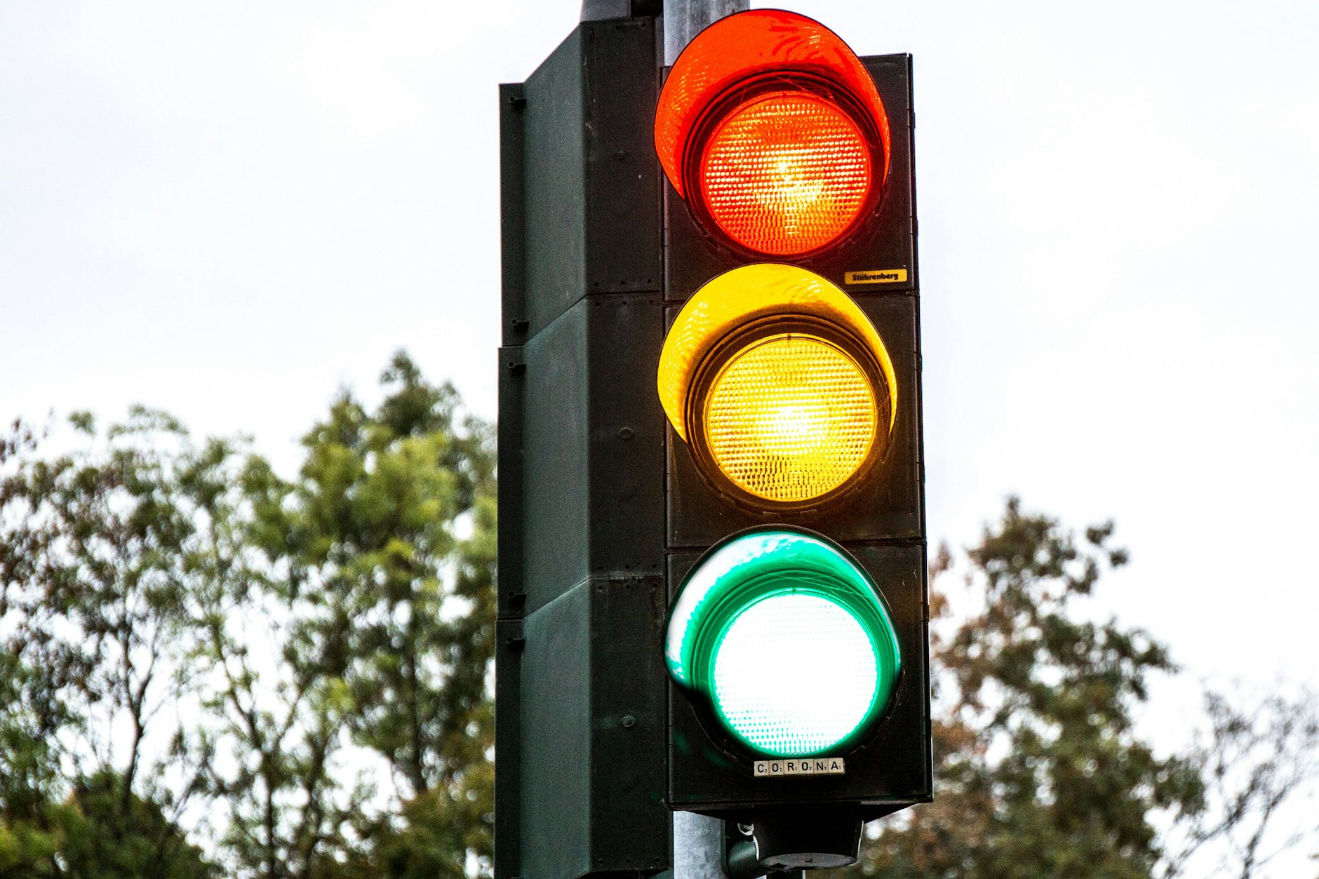 Die Corona-Ampel in Berlin steht momentan auf Gelb (Symbolbild).