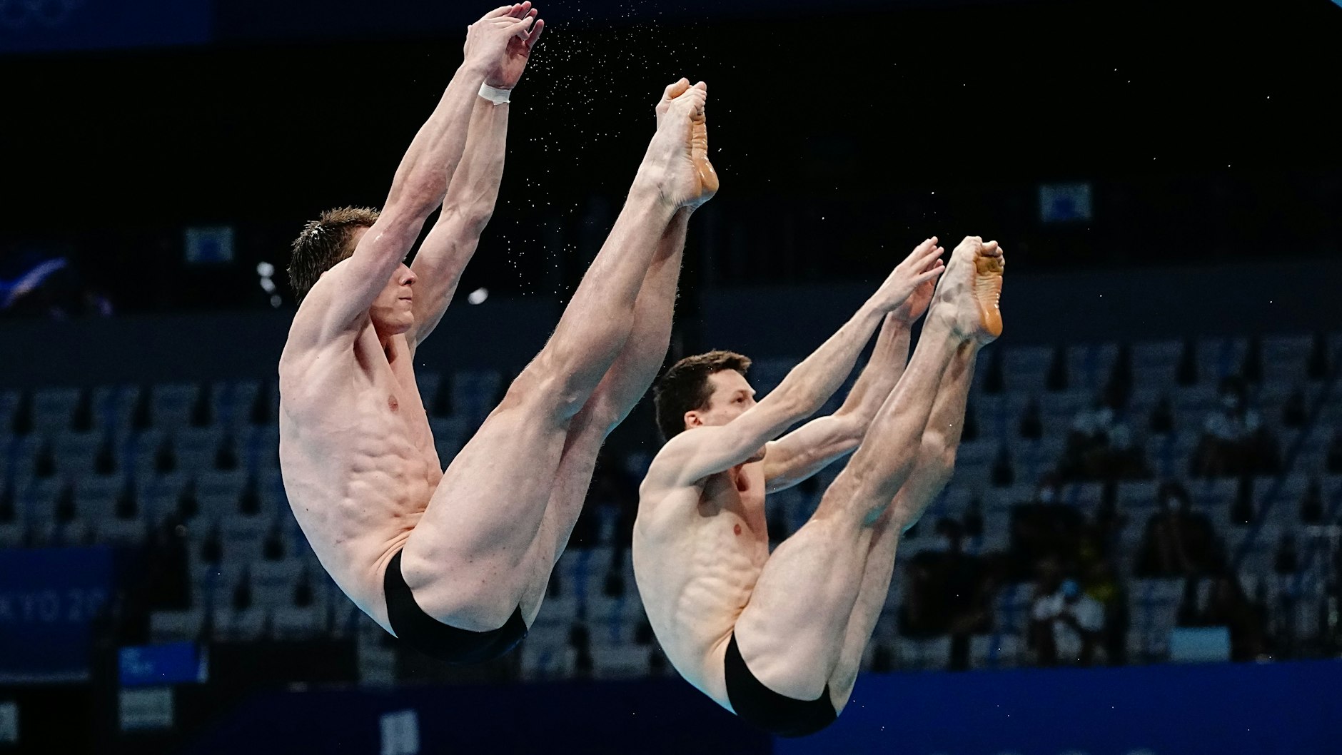 Olympia Berliner Wasserspringer Hausding und Rüdiger gewinnen Bronze
